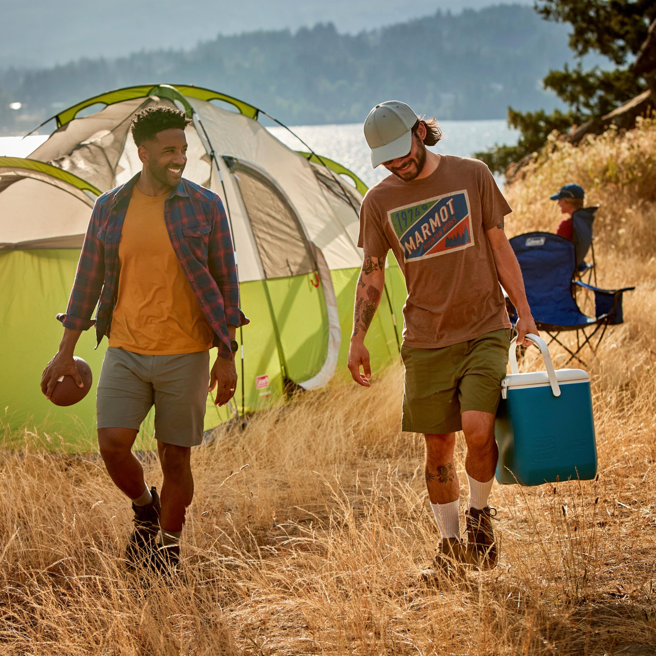 Coleman 30qt Chiller Insulated Portable Cooler with Ice Retention & Large Carry Handle, Made in USA, Great for Camping, Tailgating, Parties, Sports, Concerts & More