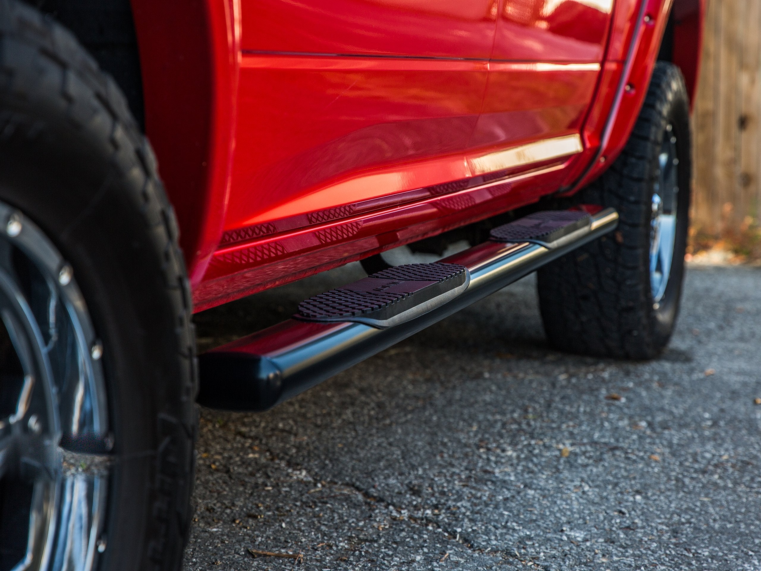 5" Black Steel Ionic Oval Nerf Bars (fits) 2019-Up Dodge Ram 1500 Quad Cab (New Body / 6 lugs per Wheel) Only Truck Side Steps (423809B) Will NOT FIT The Classic Model