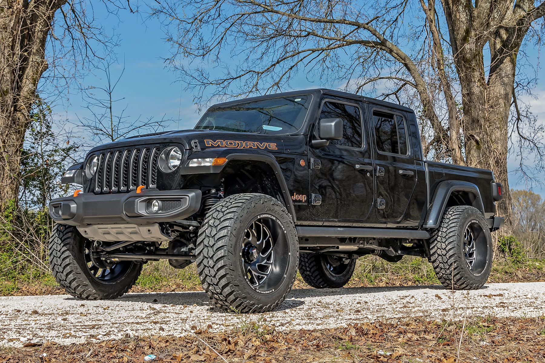 3.5" Lift Kit Rough Country for Jeep Gladiator JT Mojave (2020-2023) - No Shocks/Retains Factory FOX Shocks, Fits up to 37" Tires