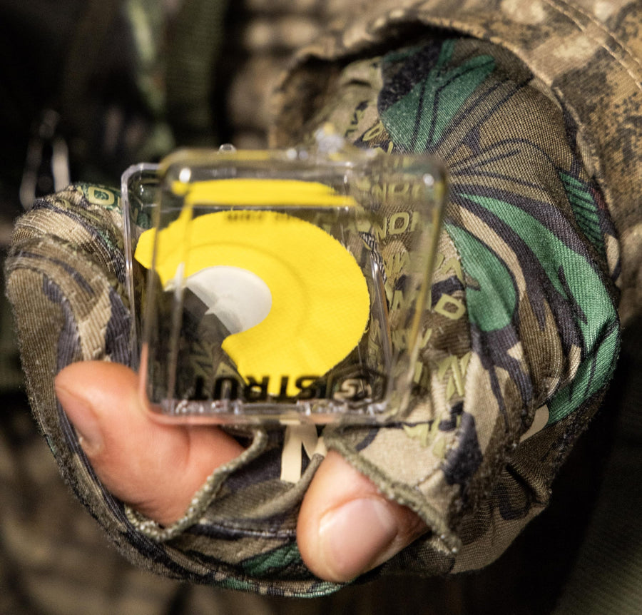 Strut Hunters Specialties Realistic Sounds Premium Flex Frame Triple Trauma Diaphragm Mouth Turkey Call
