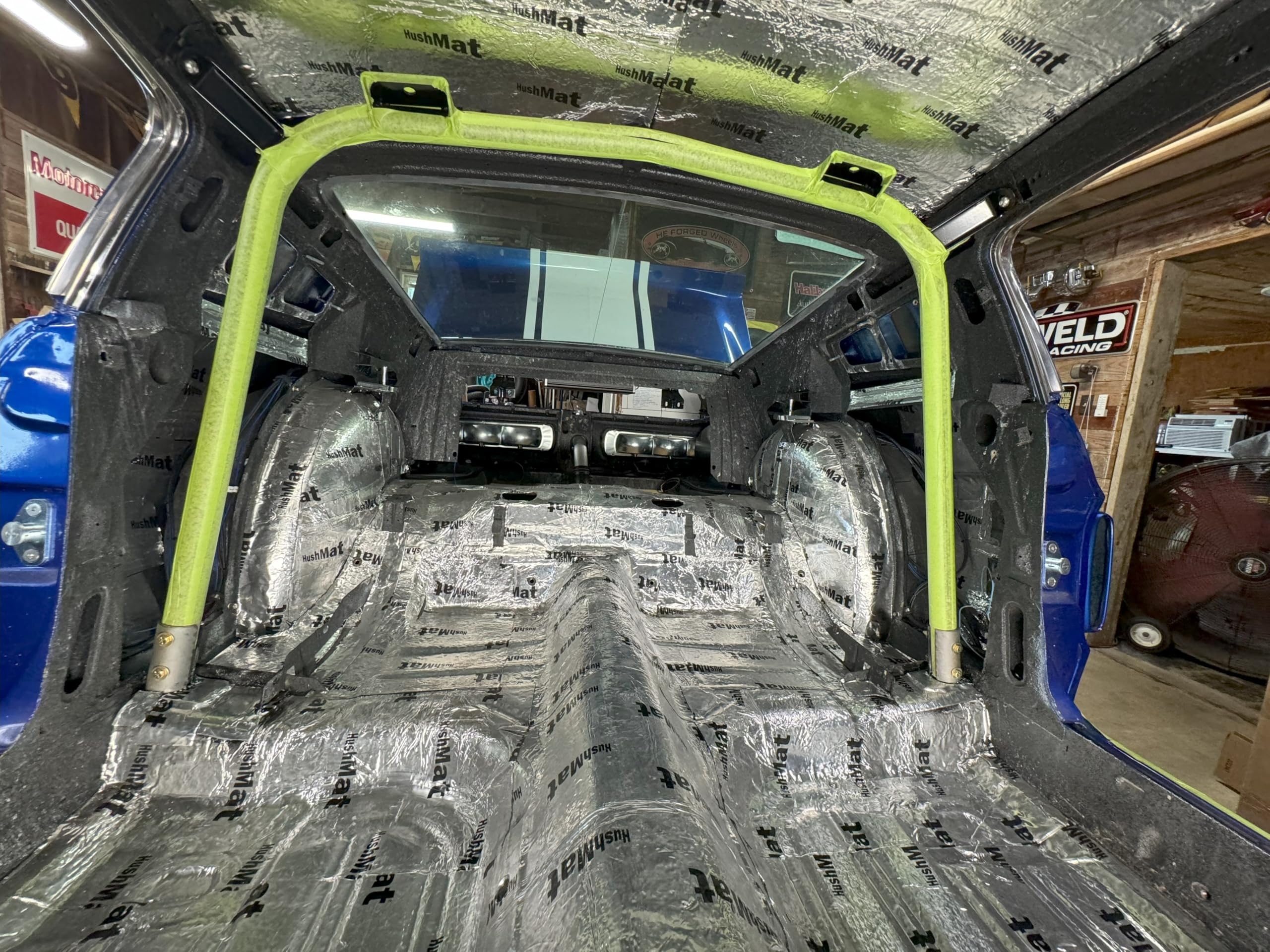 Floor & Dash Kit HushMat – Automotive Thermal Insulation & Sound Deadening (38.7 Sq Ft, Silver Foil)