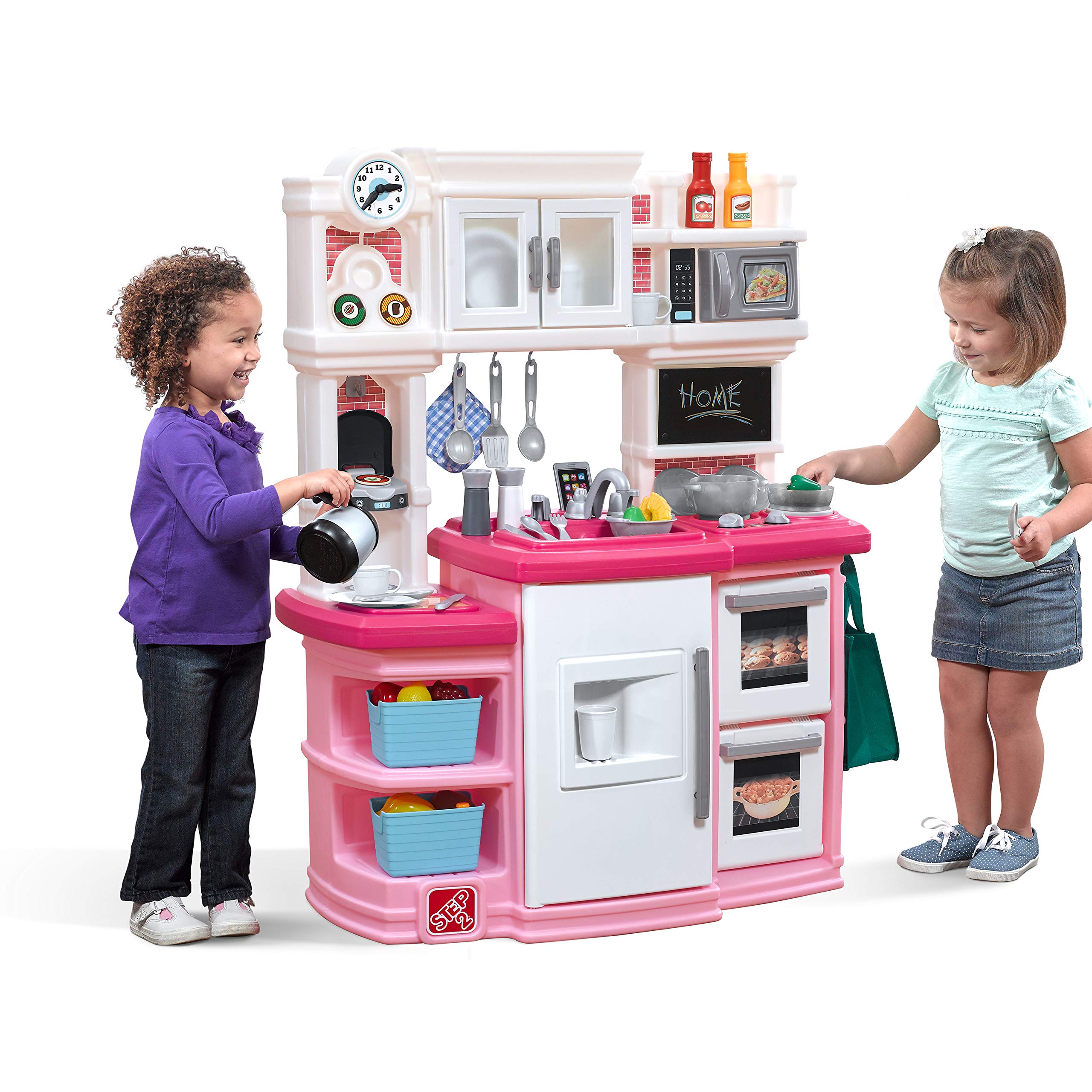 Step2 Kids Great Gourmet Kitchen Playset, Indoor/Outdoor Kitchenette, Interactive Play with Lights and Sounds, Made of Durable Plastic, Includes 33 Piece Toy Accessories, 3+ Years Old Toddlers, Pink