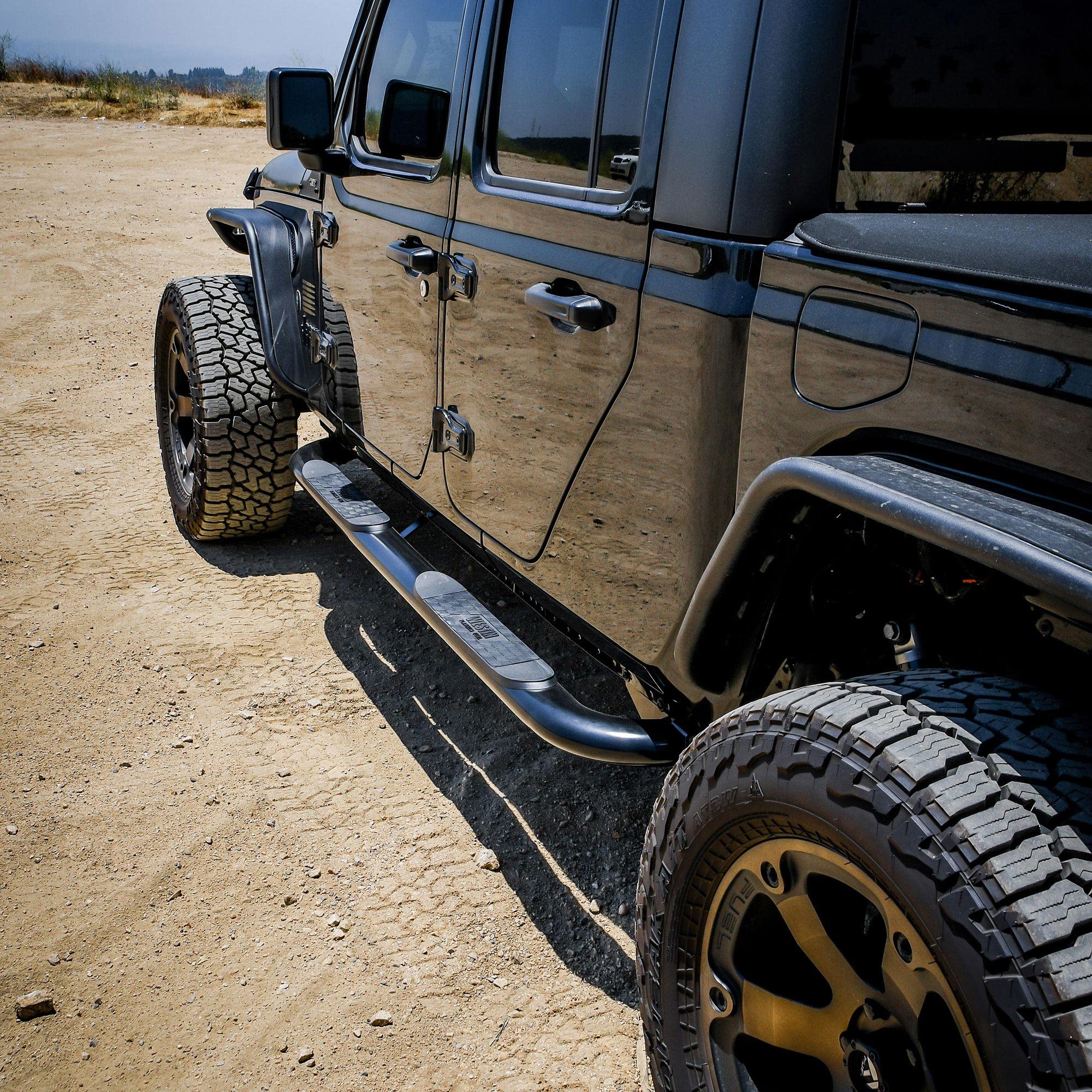 Platinum 4 Oval Nerf Bars Westin fits 2020-2025 Gladiator Black Pair