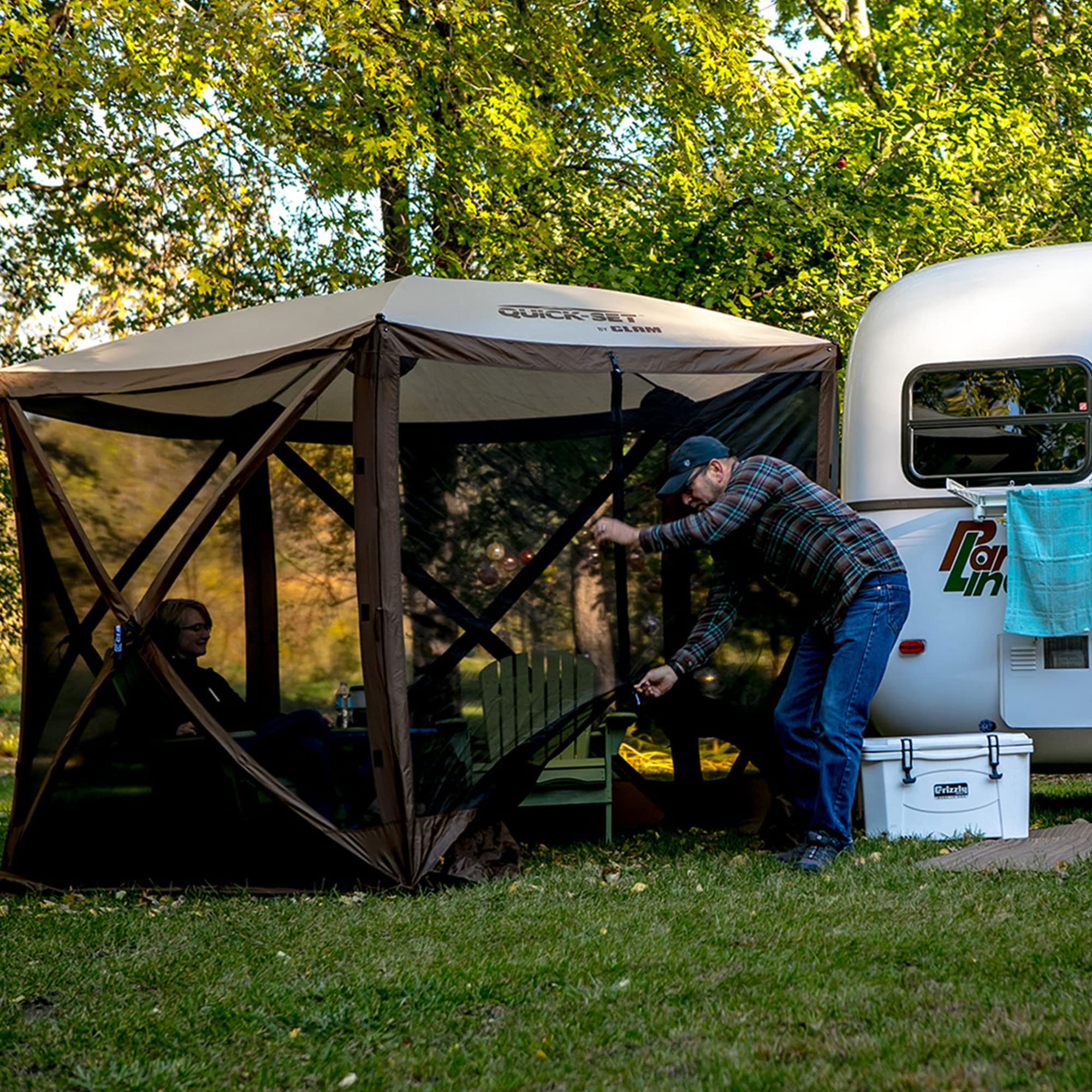 Pop Up CLAM Screen Tent, Outdoor Camping Gazebo Canopy, Venture, 9' x 9', Brown