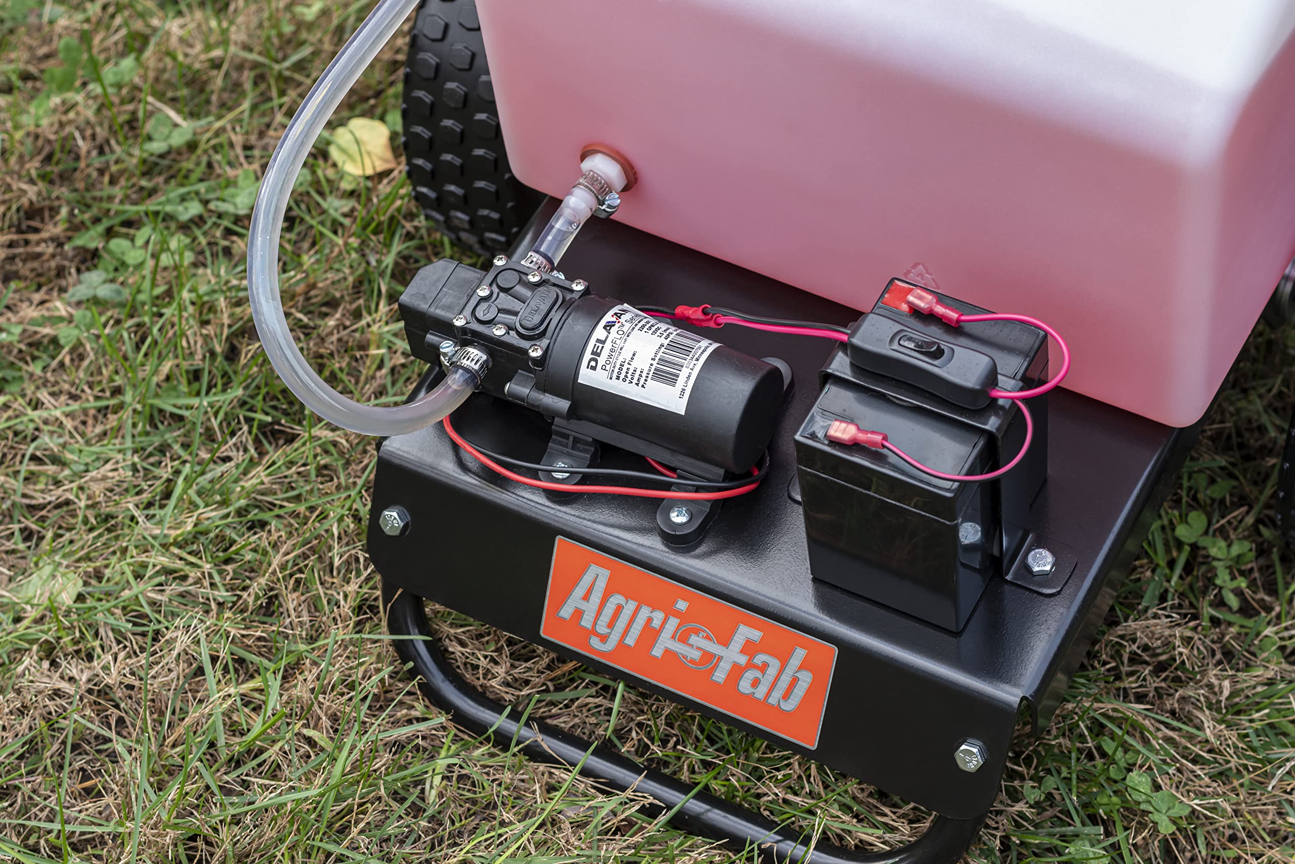 Push Agri-Fab 45-0595 Sprayer 6 - Gallon Capacity, White Tank, 1.0 GPM, 40 PSI Pump' 5 amp hr 12 Volt Battery