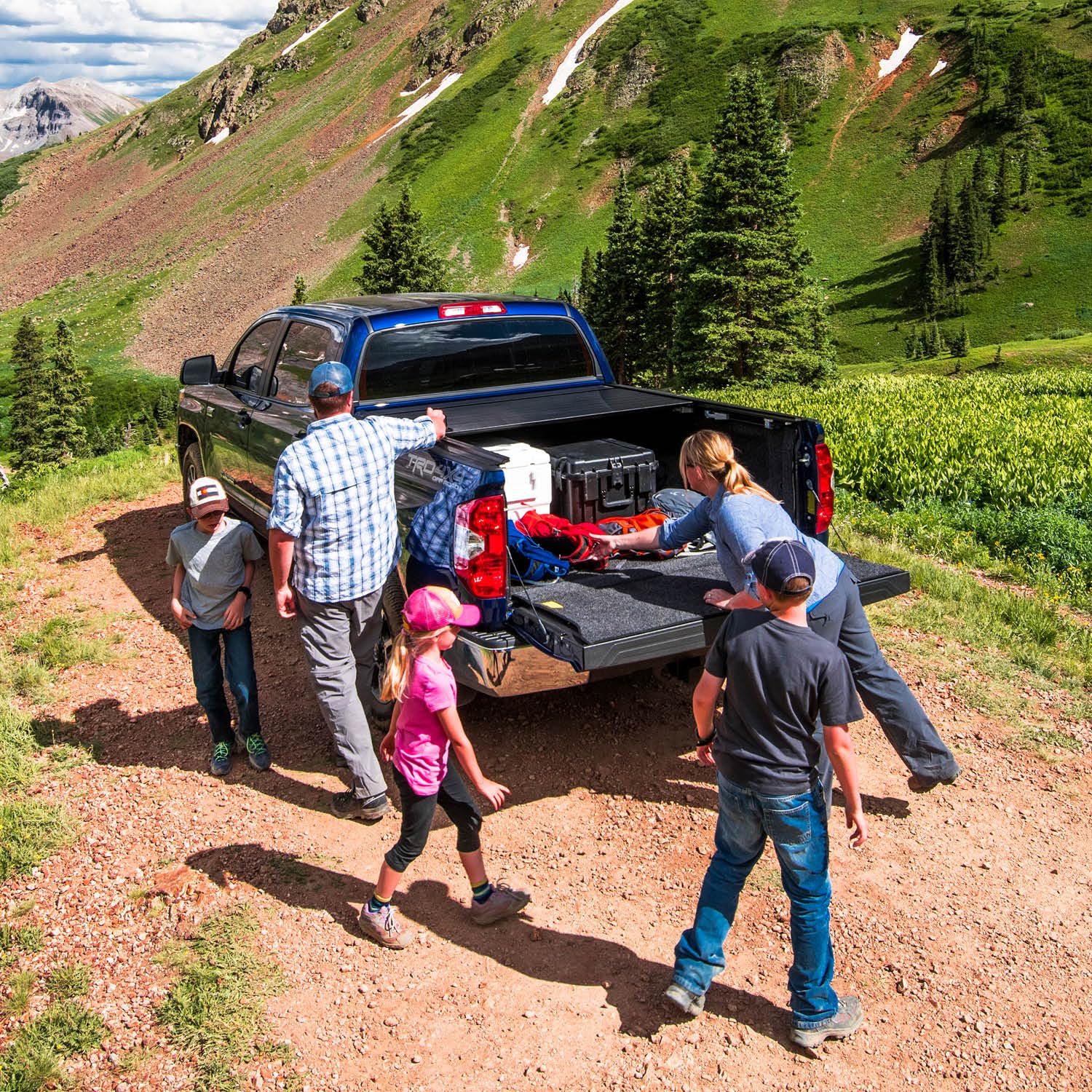 Retrax RetraxPRO MX Retractable Truck Bed Tonneau Cover | 80502 | Fits 5' 4" Bed (64") 2017 - 2025 Honda Ridgeline
