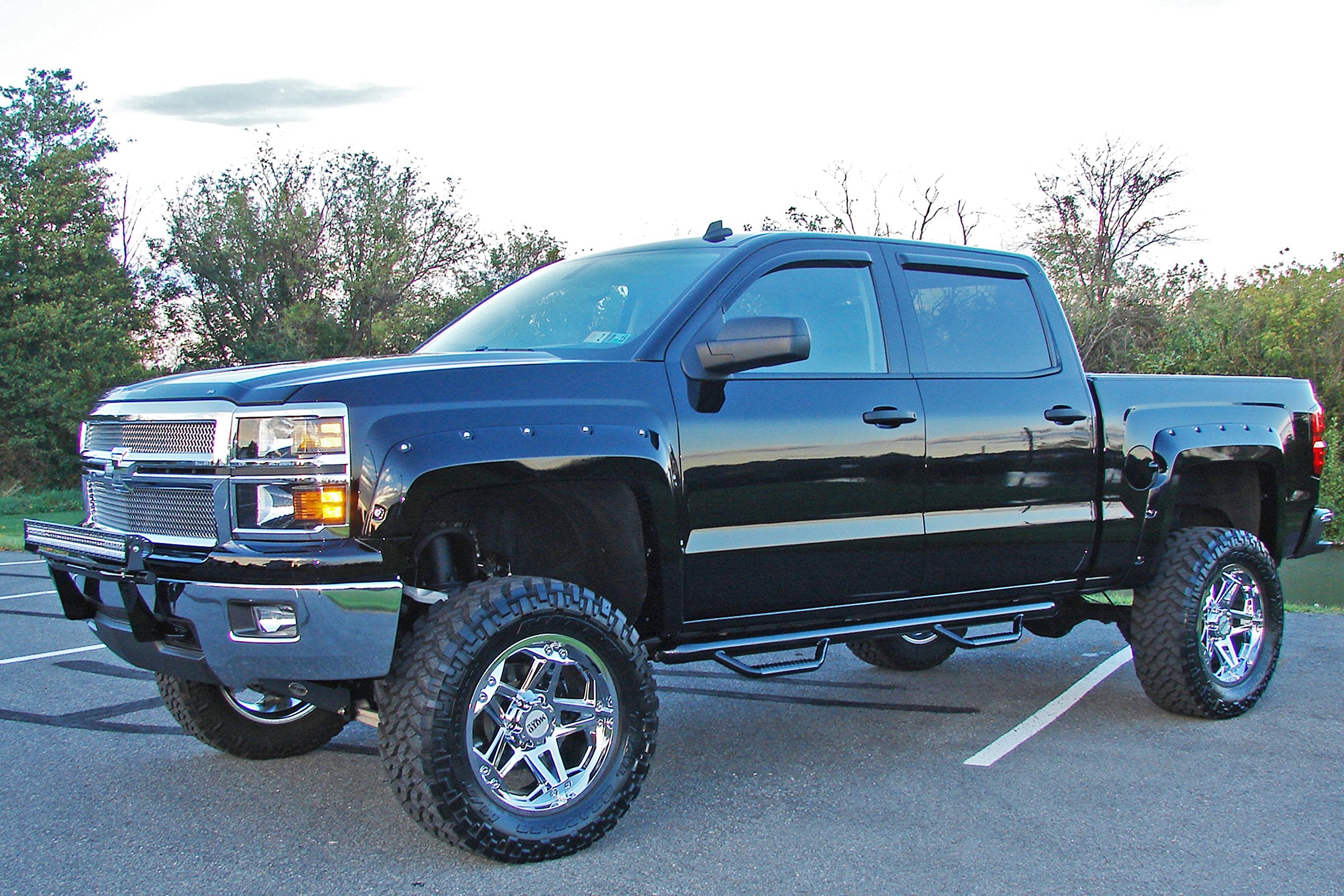 Nerf Steps RealTruck for Ford F-150 | Cab Length, Heavy Duty Steel, Gloss Back | F1585CC | Fits 2015 - 2025 Ford F-150, 17-25 Raptor, 22-25 Lightning, 18-25 Police Respnder, 17-25 SSV SuperCrew