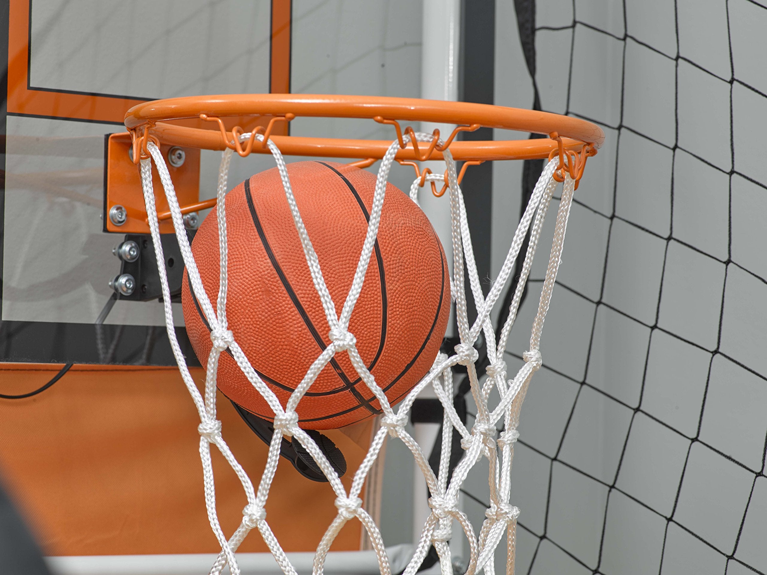 Slam Dunk Atomic Basketball Shootout Includes 4 Miniature Basketballs and Air Pump and Needle