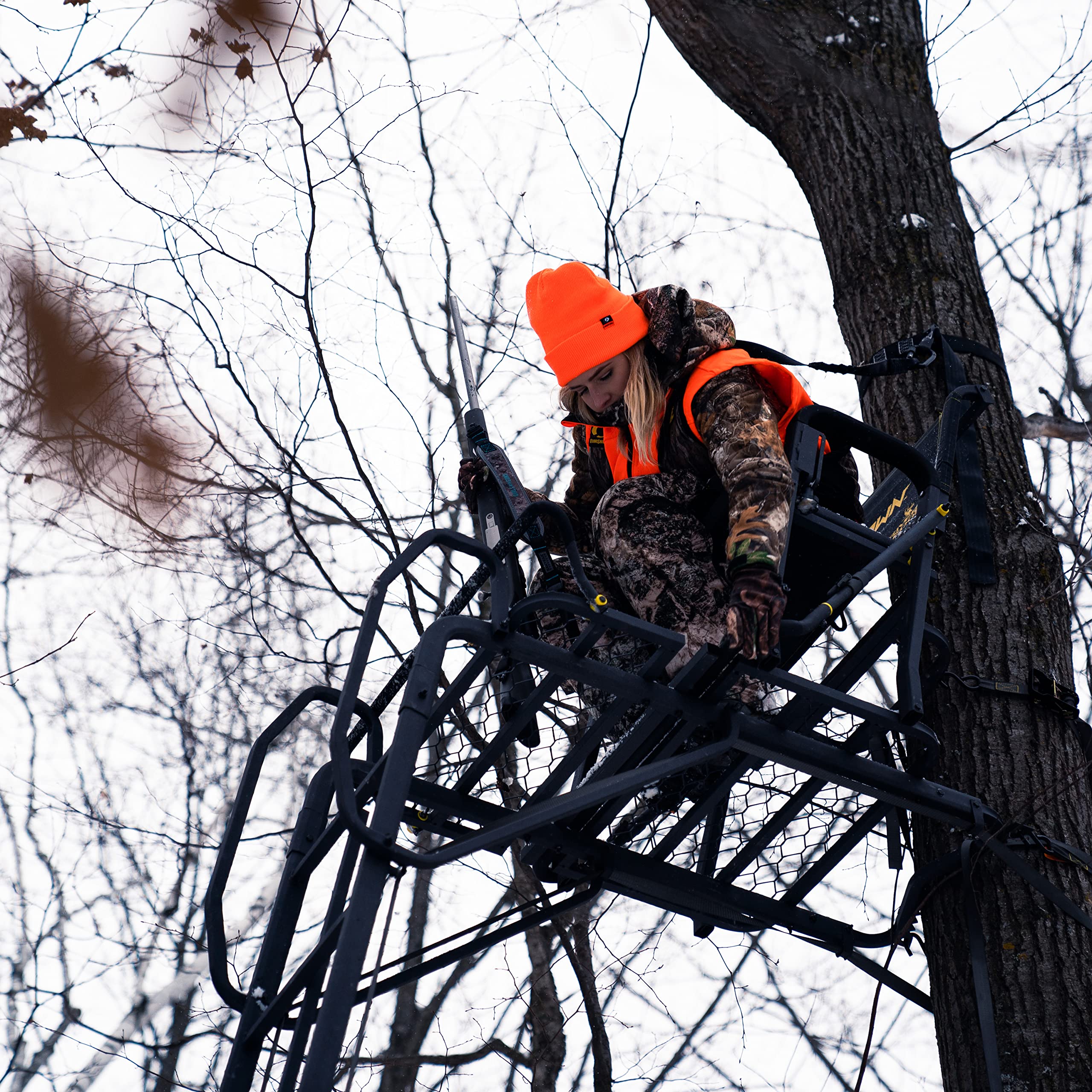 Lockdown™ 21' Wide, Towering 21' Height, Flip-Up TearTuff™ Mesh Seat, The Ultimate Shooting Rail™, Patent-Pending Ground-Level Ratcheting Technology™, LD200
