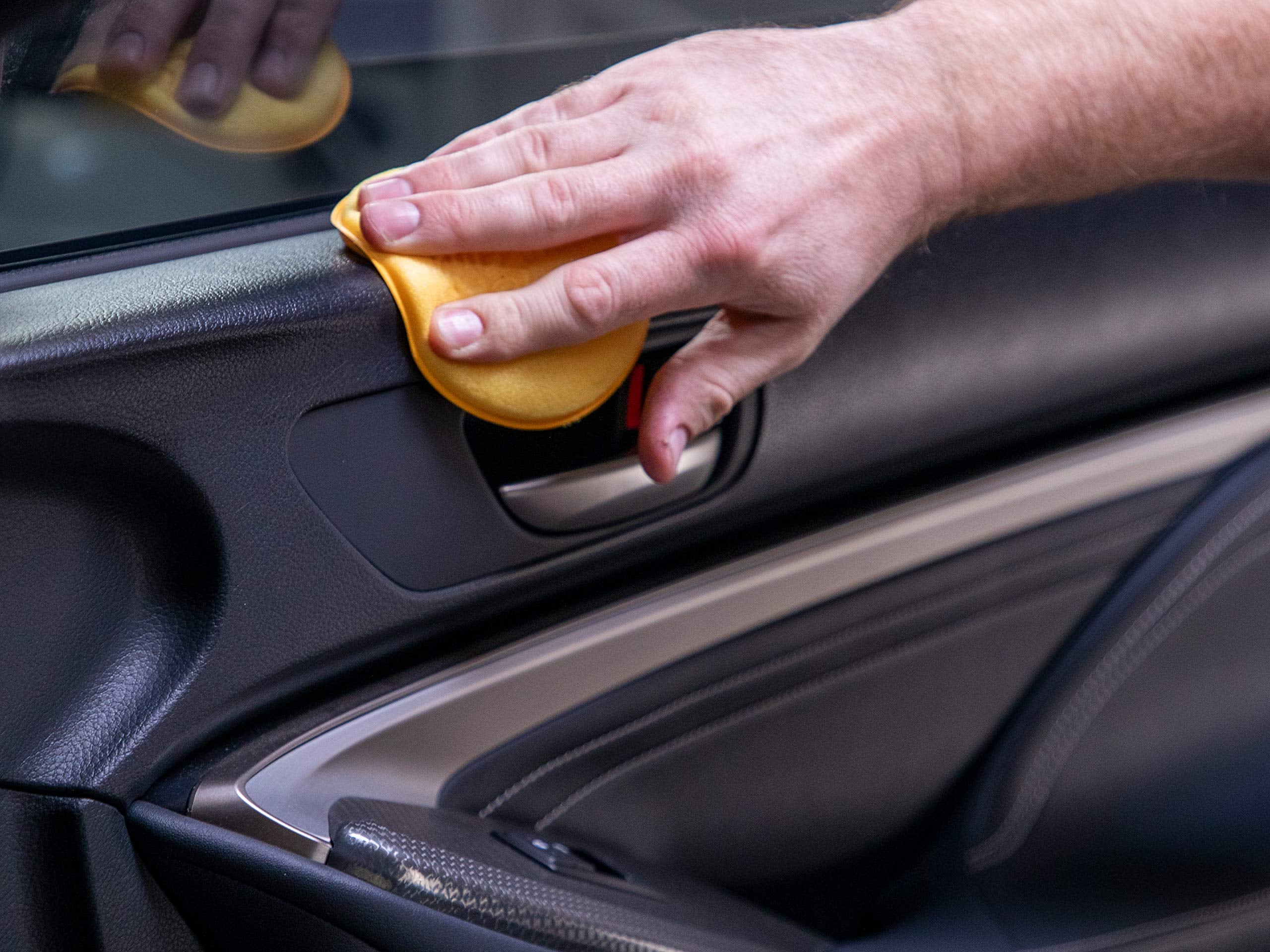 Ultimate Protectant Meguiar's, Exterior & Car Interior Protectant with UV Clear Coat Technology, Non-Greasy Formula for Shining and Protecting Vinyl, Rubber, and Plastic, 15.2 Oz Spray Bottle