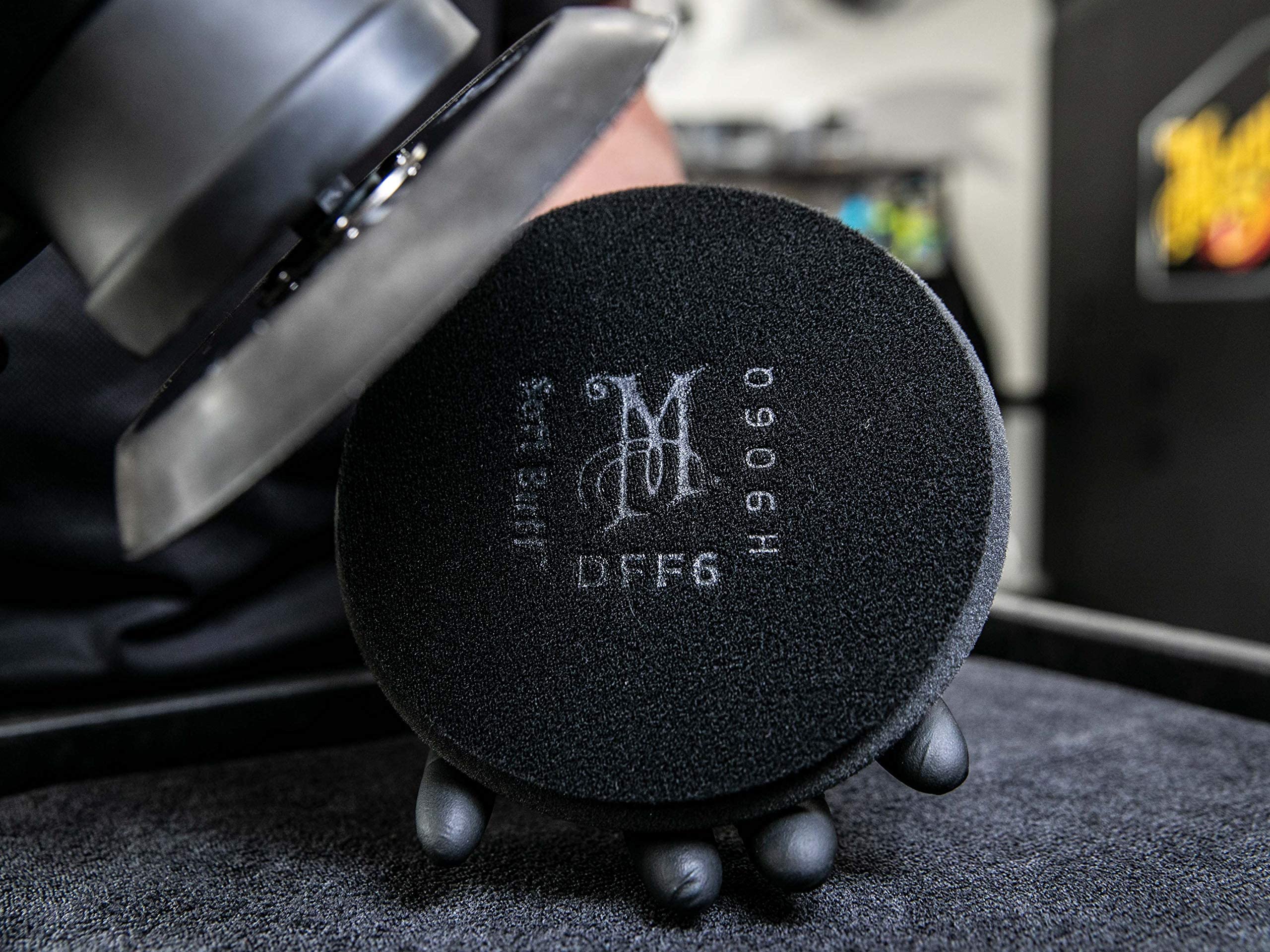 6" Meguiar's Soft Buff Da Foam Finishing Disc DFF6 - Hook and Loop Foam DA Polisher Finishing Pad for Applying Waxes and Sealants - For use with 6" DA Backing Plate and DA Polisher, 1 Disc