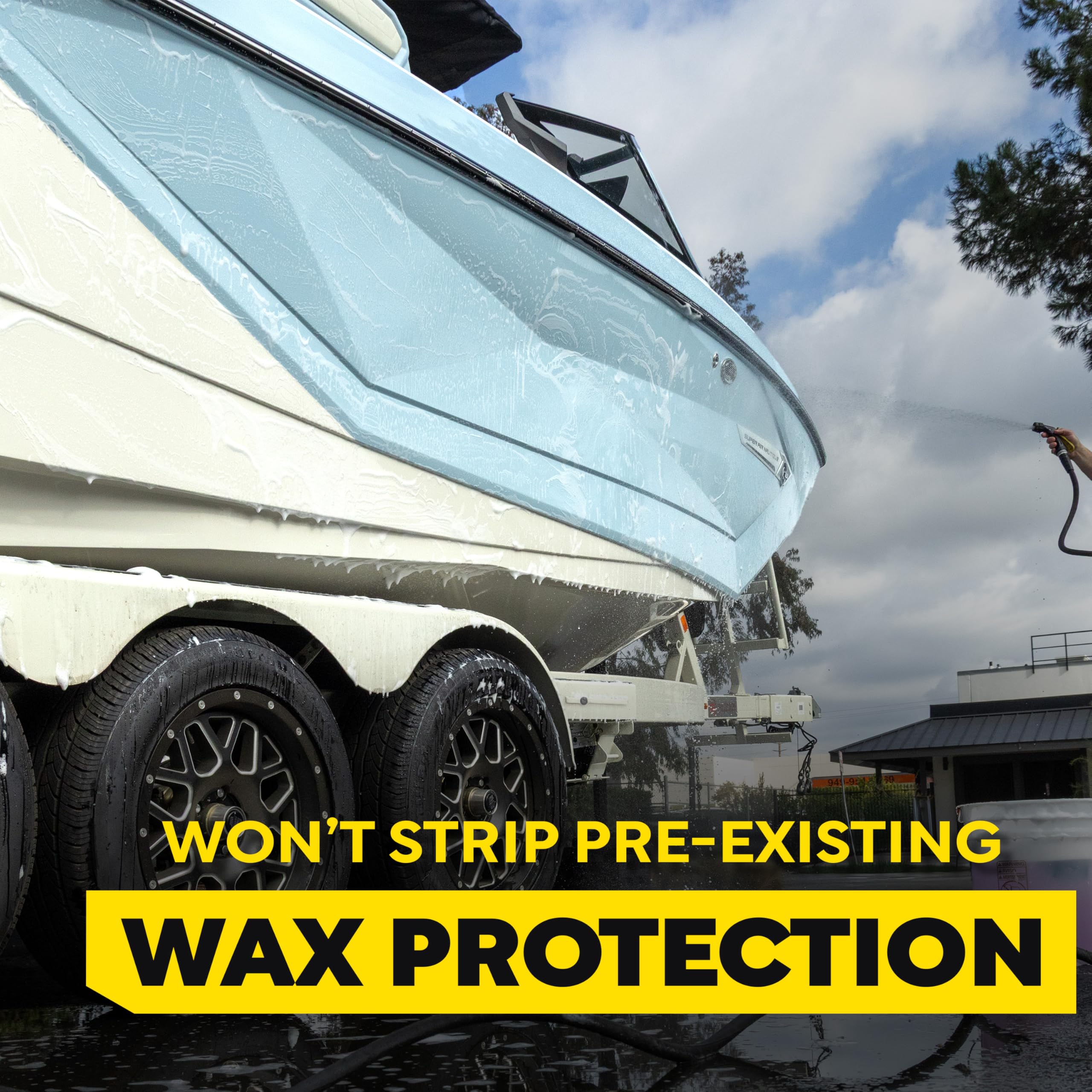 M43 Meguiar's Marine/RV Boat Wash, pH-Balanced Boat/RV Wash for Protecting Fiberglass and Gel Coat, Streak-Free Shine that Keeps Surfaces Clean and Protected, 64 Oz