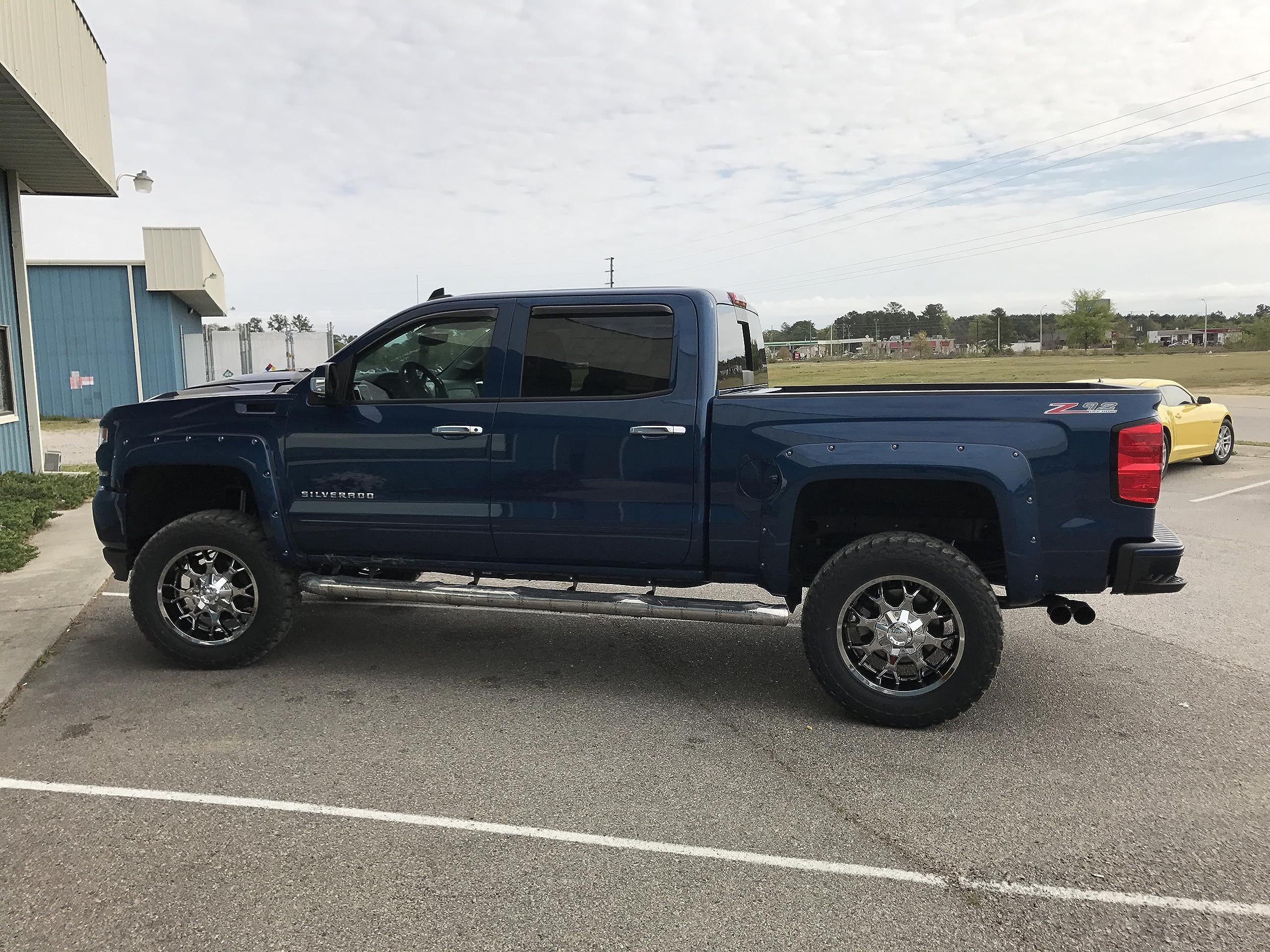 Fender Flares Black Horse Riveted Style Compatible with 2014-2018 Chevrolet Silverado 1500-FF-CHSIL-SM-PKT