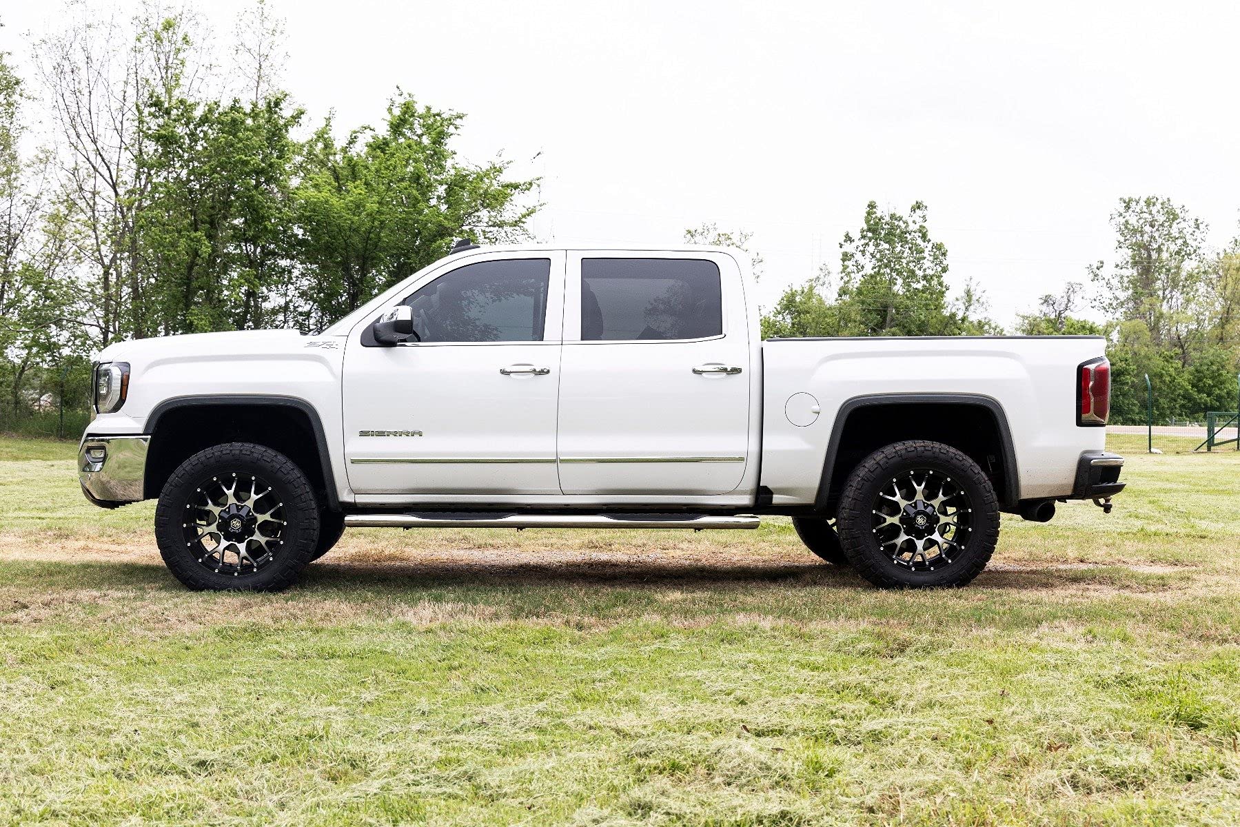 Rough Country Oval Nerf Steps for Chevy Silverado & GMC Sierra 1500/2500HD/3500HD (2007-2019) Crew Cab - OEM Style Rails with Built-in Stainless Steel Side Steps