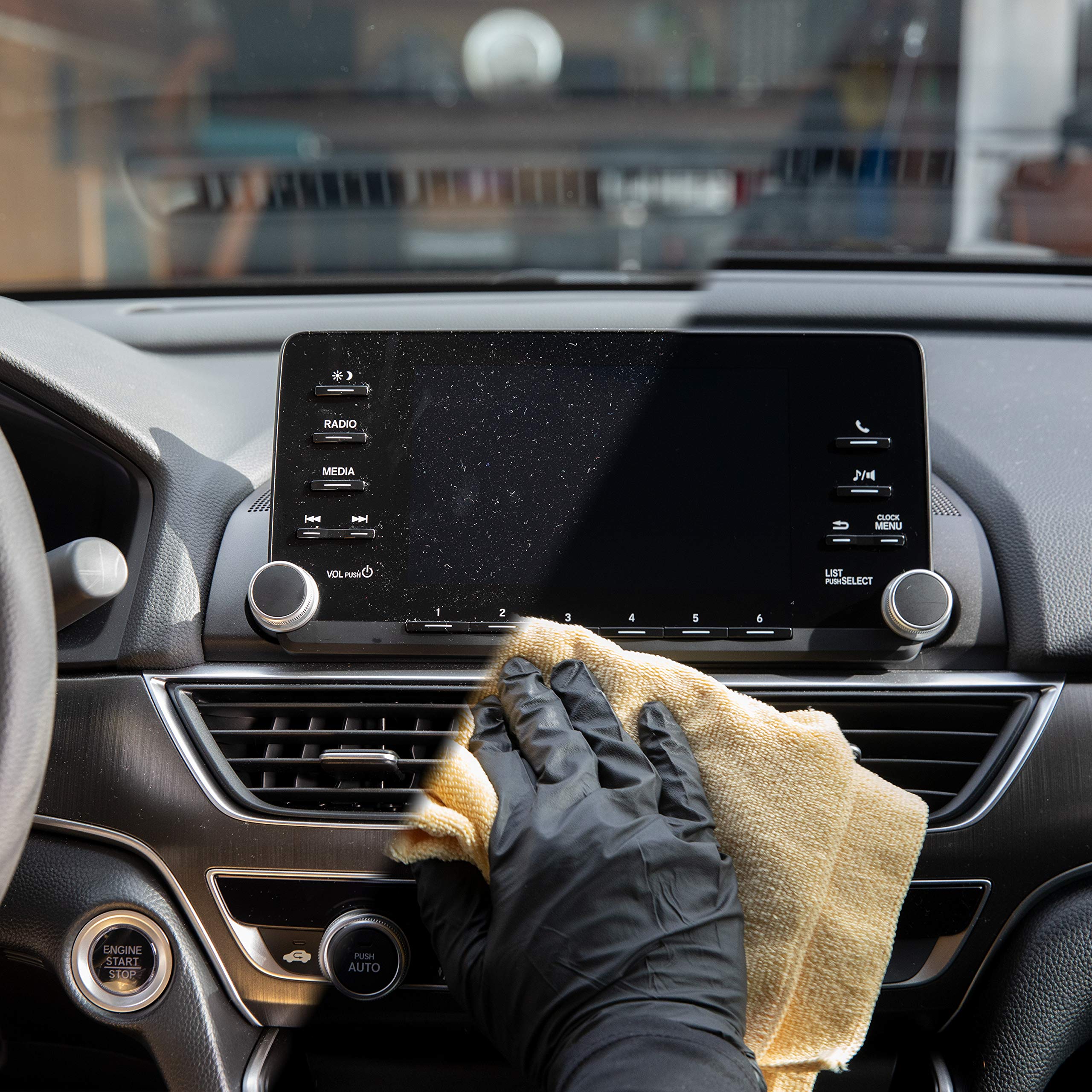 Detailer Meguiar's Quik Interior Detailer 3.79L safely cleans all interior surfaces