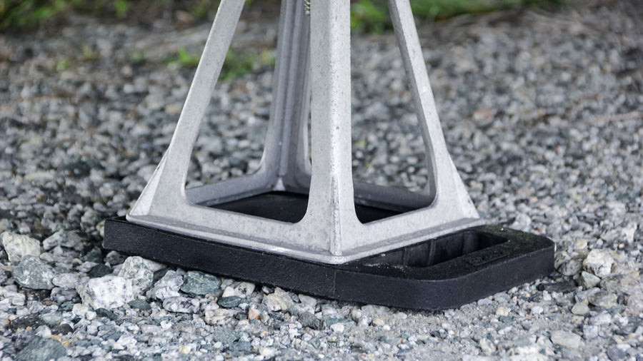 Camco Flex Stabilizer Jack Pads - Helps Prevent Jacks and Stabilizer from Sinking into The Ground -Can Be Used on Uneven Surfaces- UV Resistant & Weatherproof - 4 Pack (44591)
