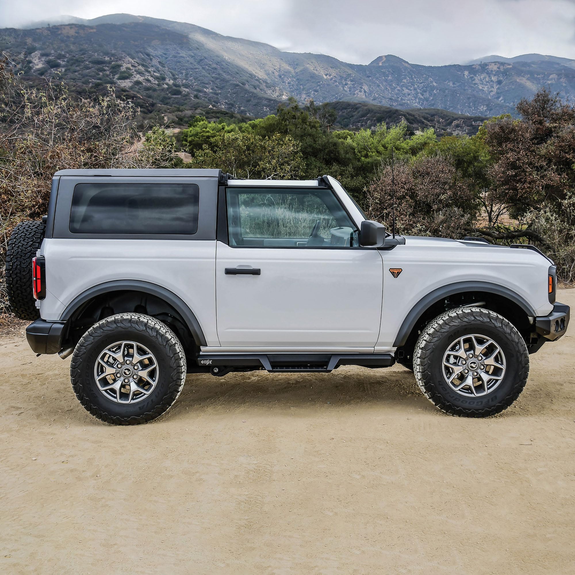 Nerf Step Bars Westin Automotive 56-14185 Fits Ford Bronco - Steel, Black