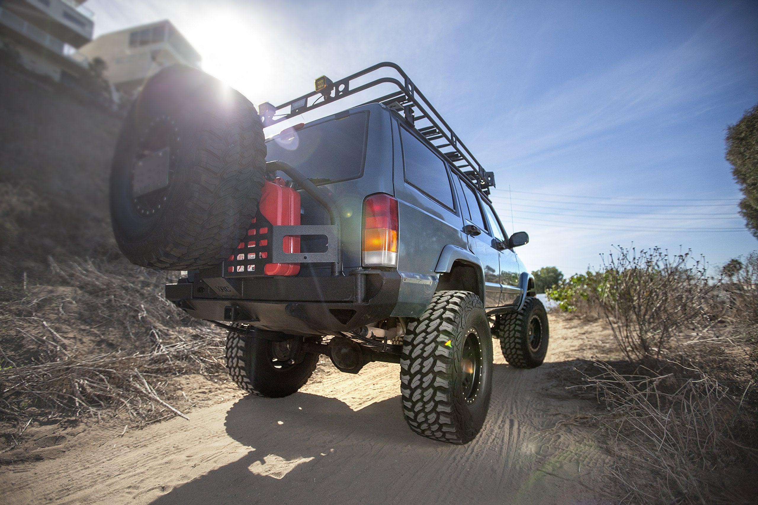XRC Rear Bumper and Tire Carrier Smittybilt 76851 for 1984-2001 Jeep Cherokee XJ
