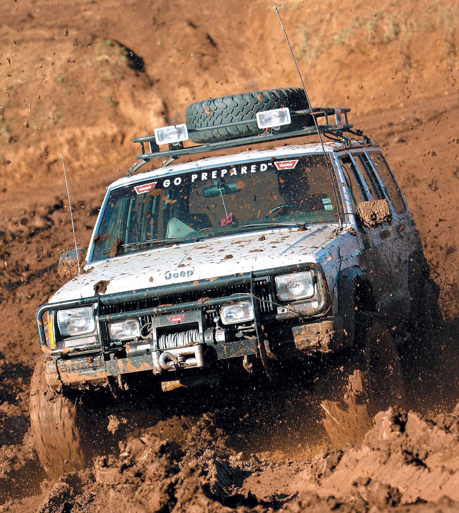 XD9000i WARN 27550 9000-lb Winch