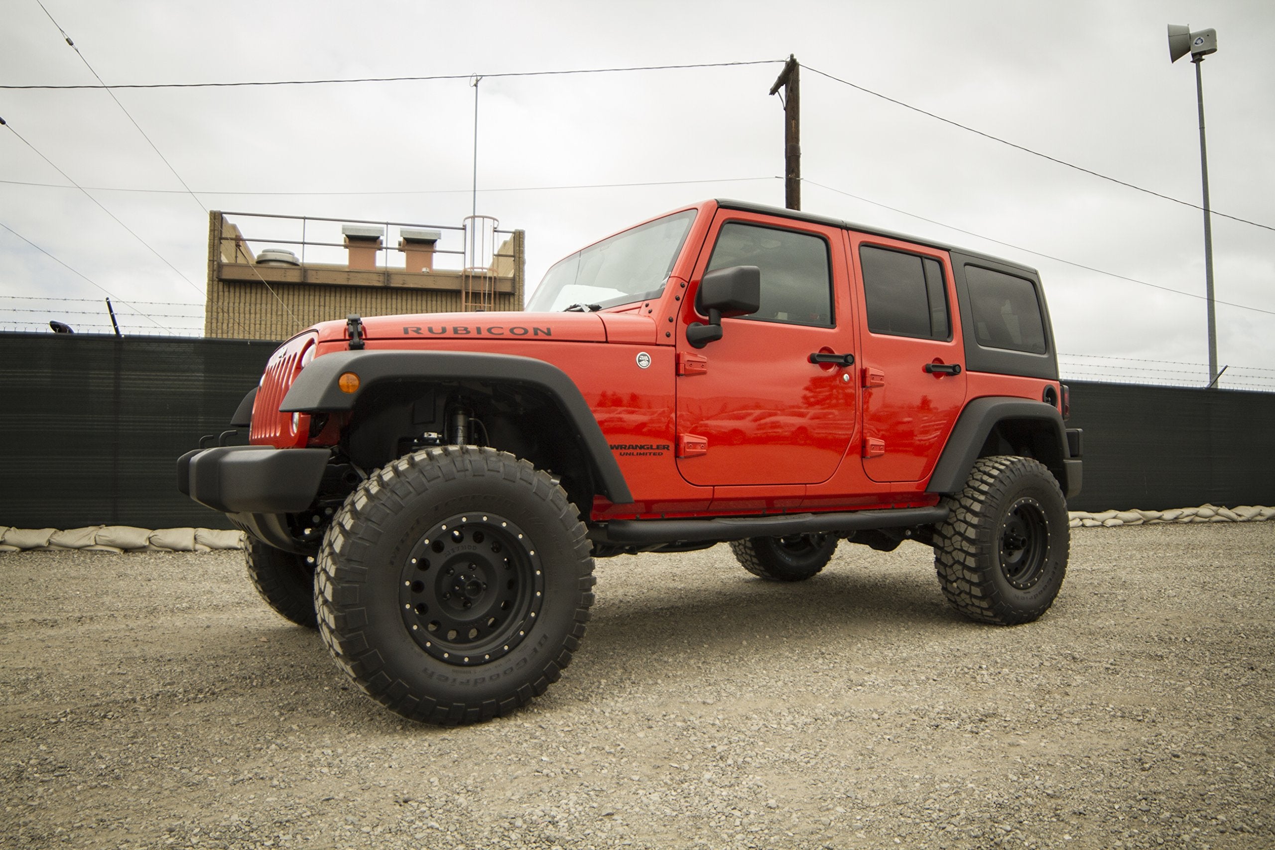 Method Race Wheels Matte Black Hole Wheel with Stainless Steel Accent Bolts (17x8.5"/8x6.5") 0 mm offset