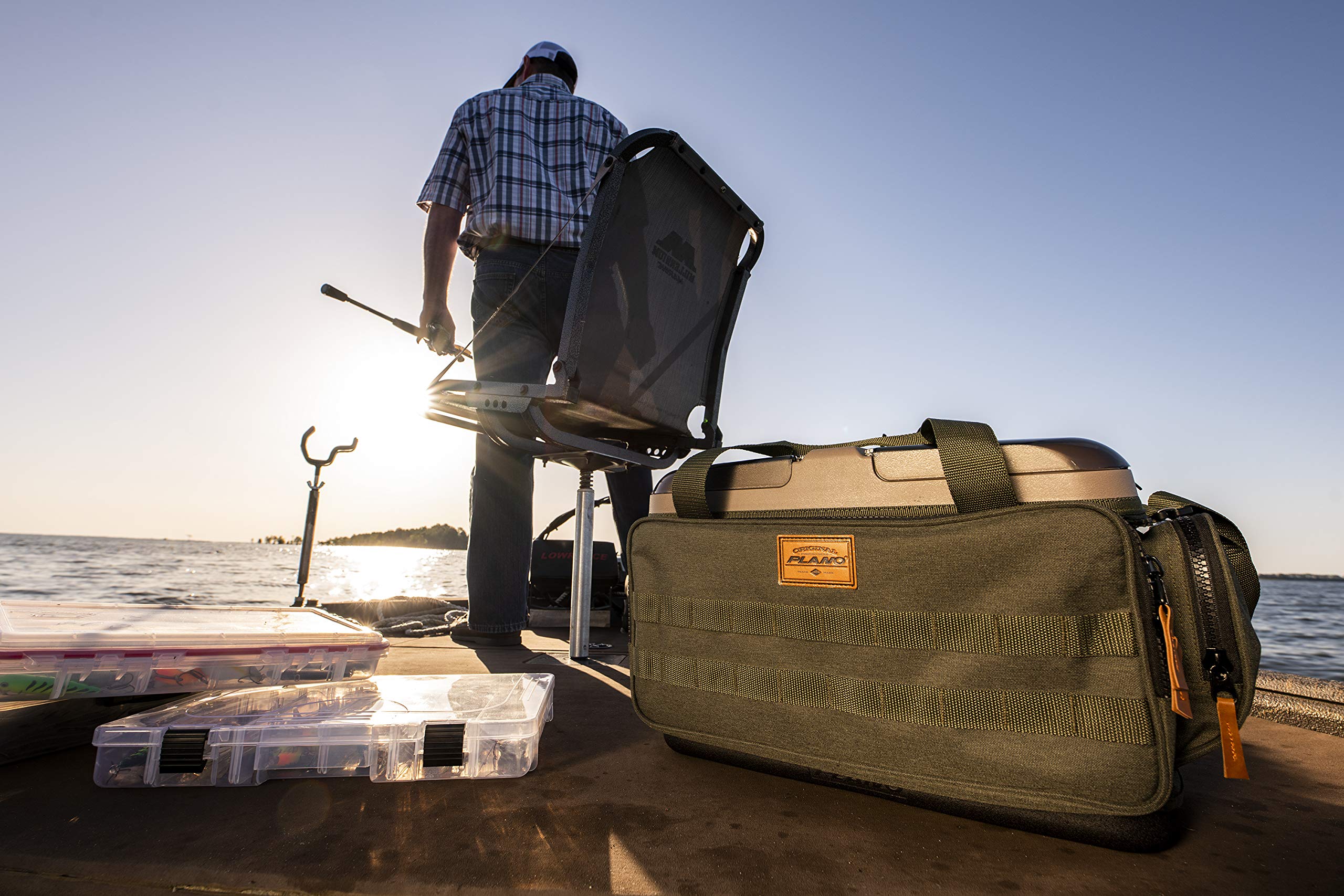 A-Series Plano Molding 2.0 Quick-Top 3700 Tackle Bag, Forest Green, Includes 4 3700 StowAway Utility Boxes, Water-Resistant Soft Fishing Storage for Baits
