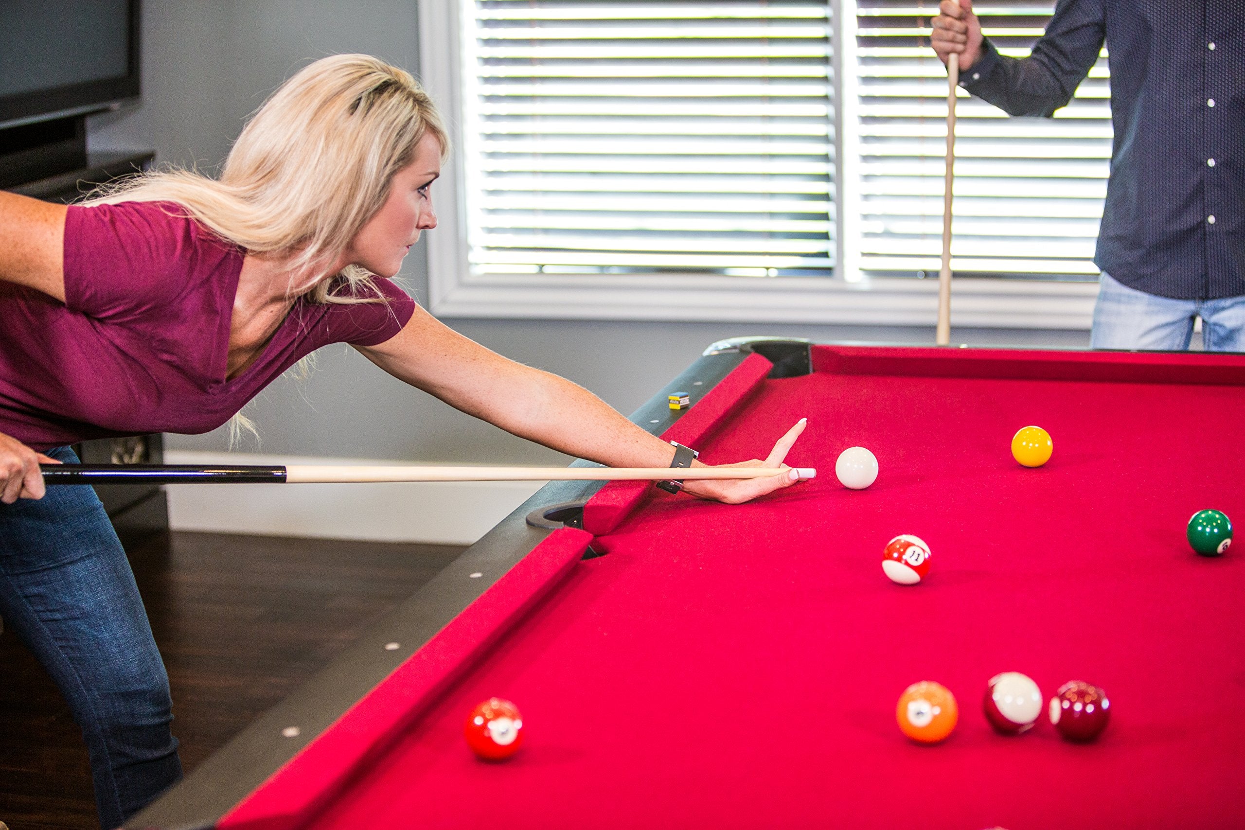 Donovan II Mizerak 8' Billiard Table with 2 Cues, Set of Billiard Balls, Triangle Brush and 2 Chalk