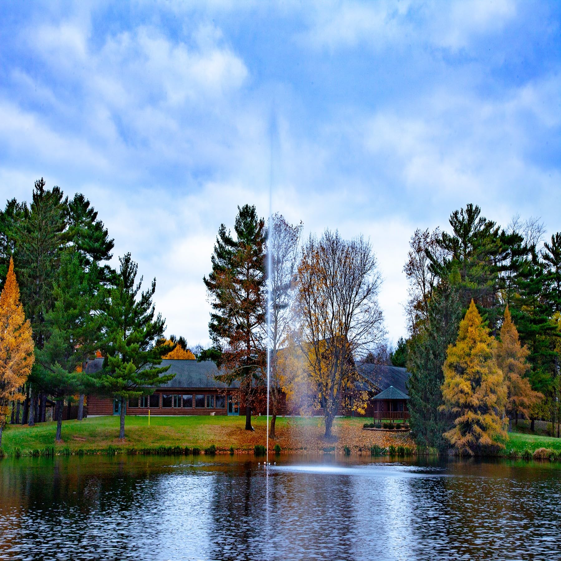 Jet Stream Fountain Scott Aerator - 1-1/2 HP 230V Pond Aerator with 100 ft. Electric Cord | Beautiful Display | Maintenance Free | Outdoor Fountain | Decorative Pond Fountain