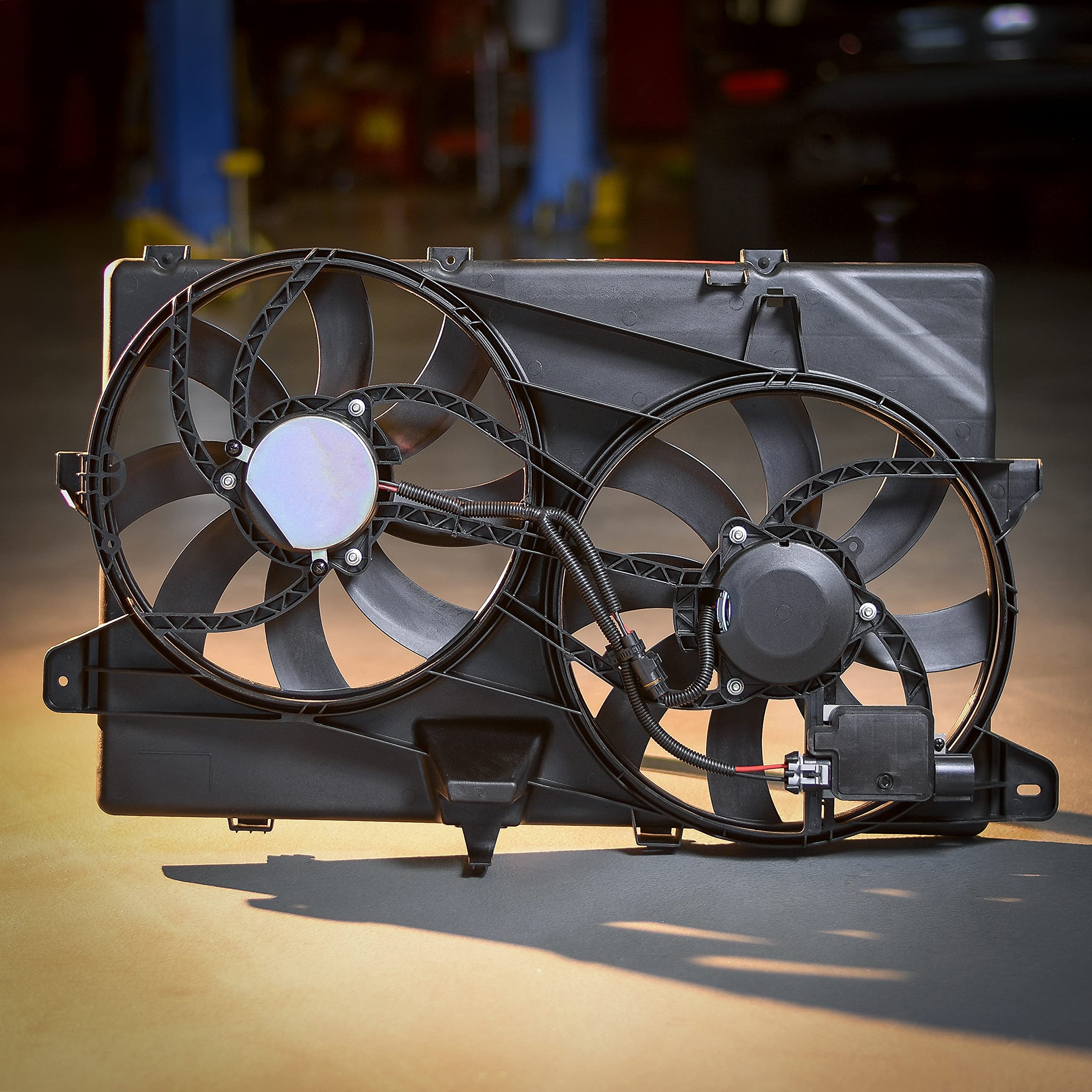 Dorman Patented 621-392 Dual Fan Assembly with Controller Compatible with Select Ford / Lincoln Models