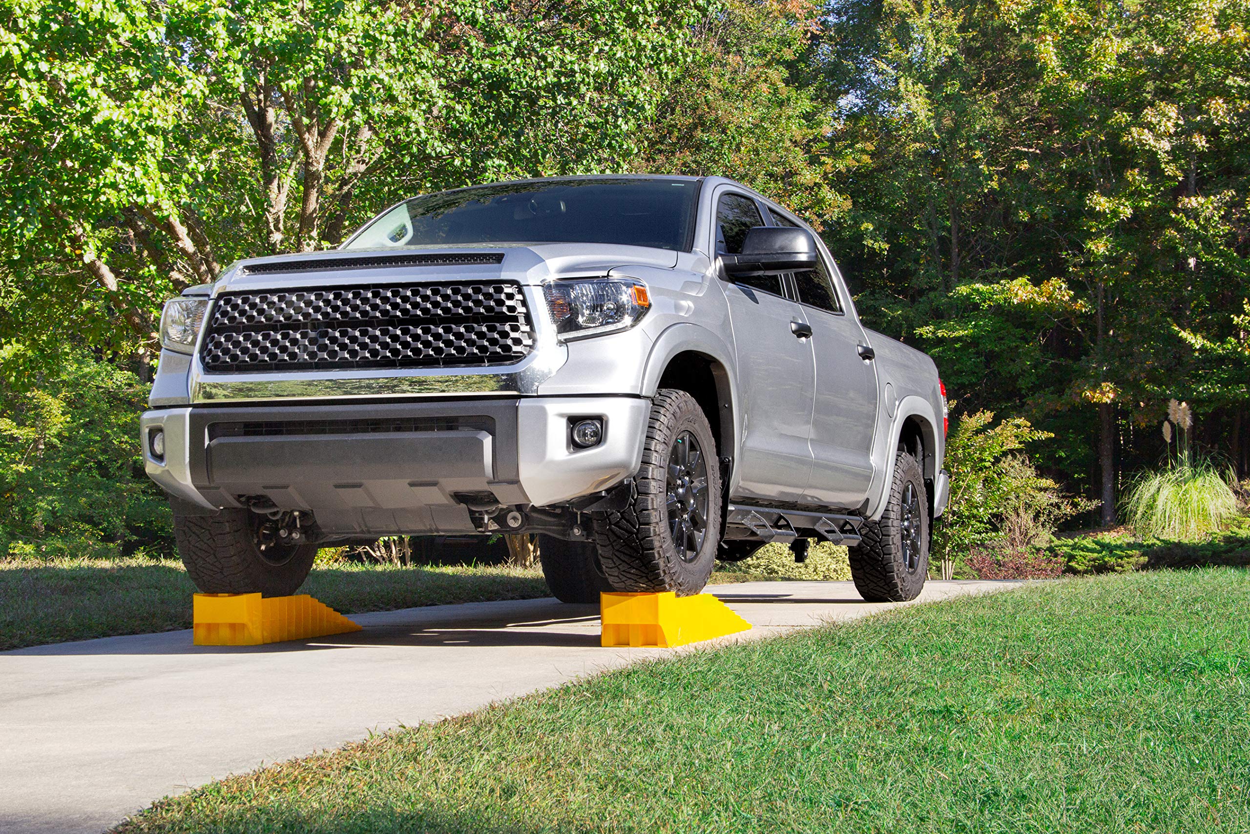 Low Profile Car Ramps/Camco Truck Ramps - Features 7-Inches of Lift - Use as Car Ramps for Oil Changes, Car Lifts for Home Garage & More - 3,500 lb Capacity per Ramp - 2-Pack (44558)