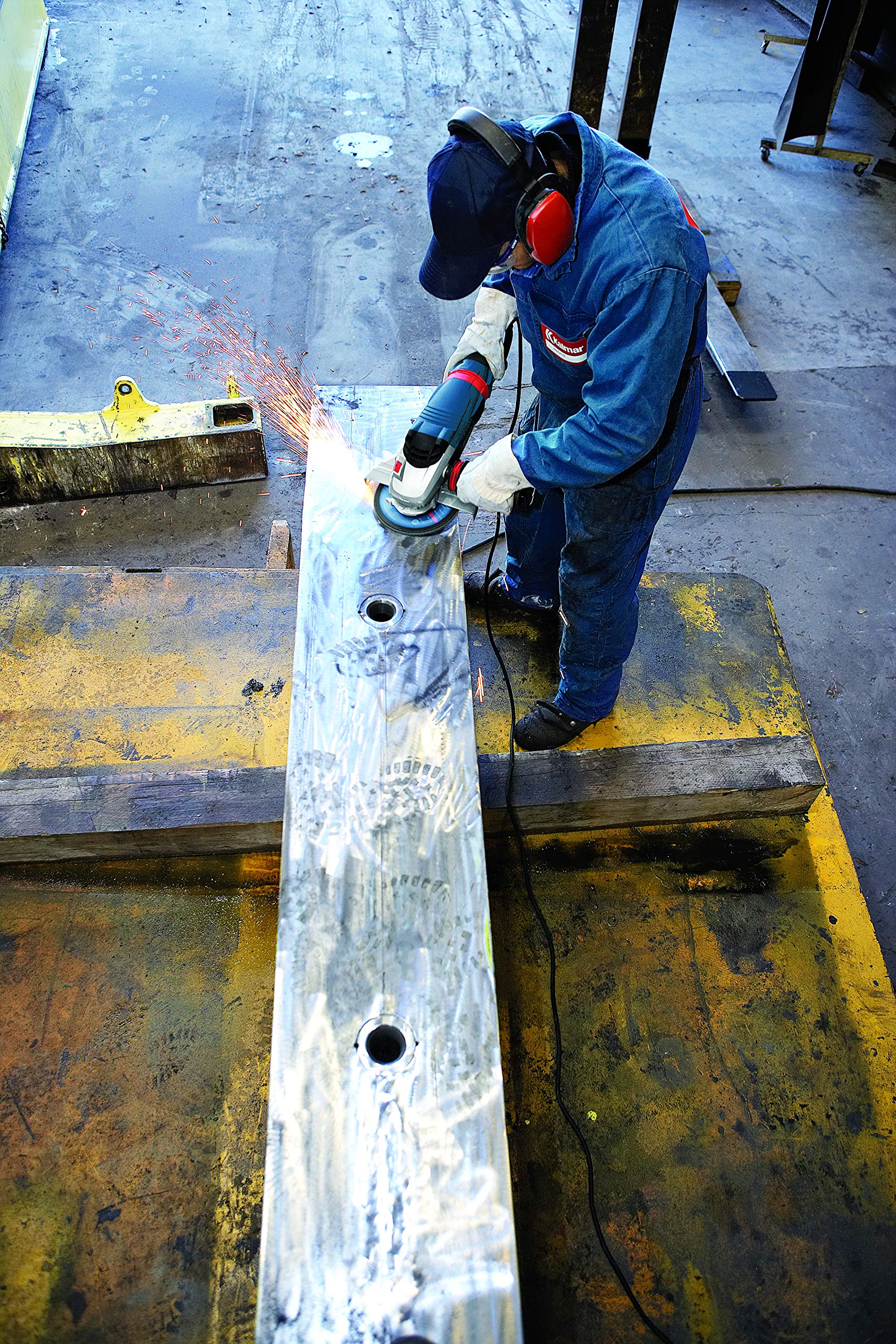 Bosch 9-Inch Large Angle Grinder without Lock On 1994-6D