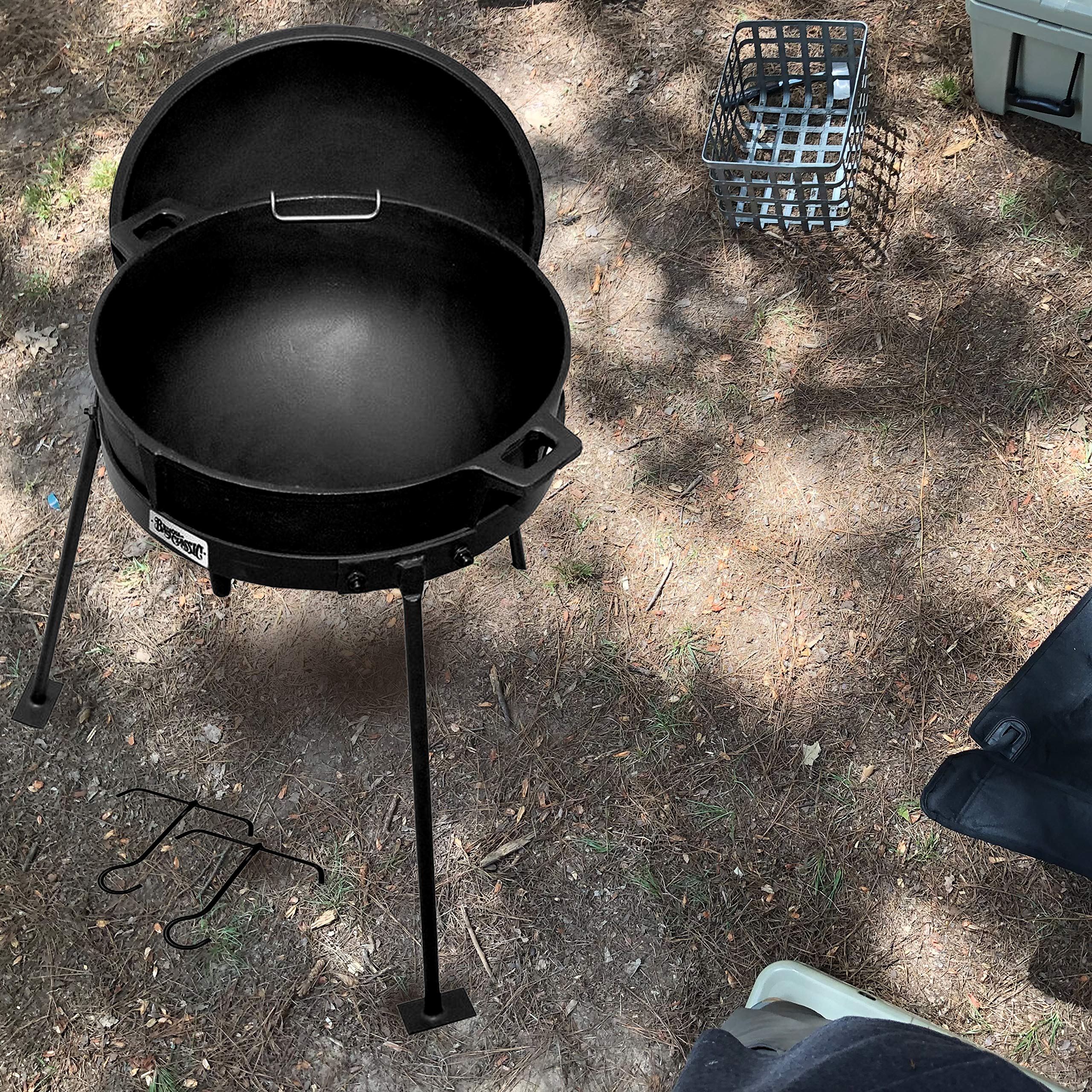 5 Gallon Bayou Classic Cast Iron Jambalaya Pot, with Lid & Stand, Black