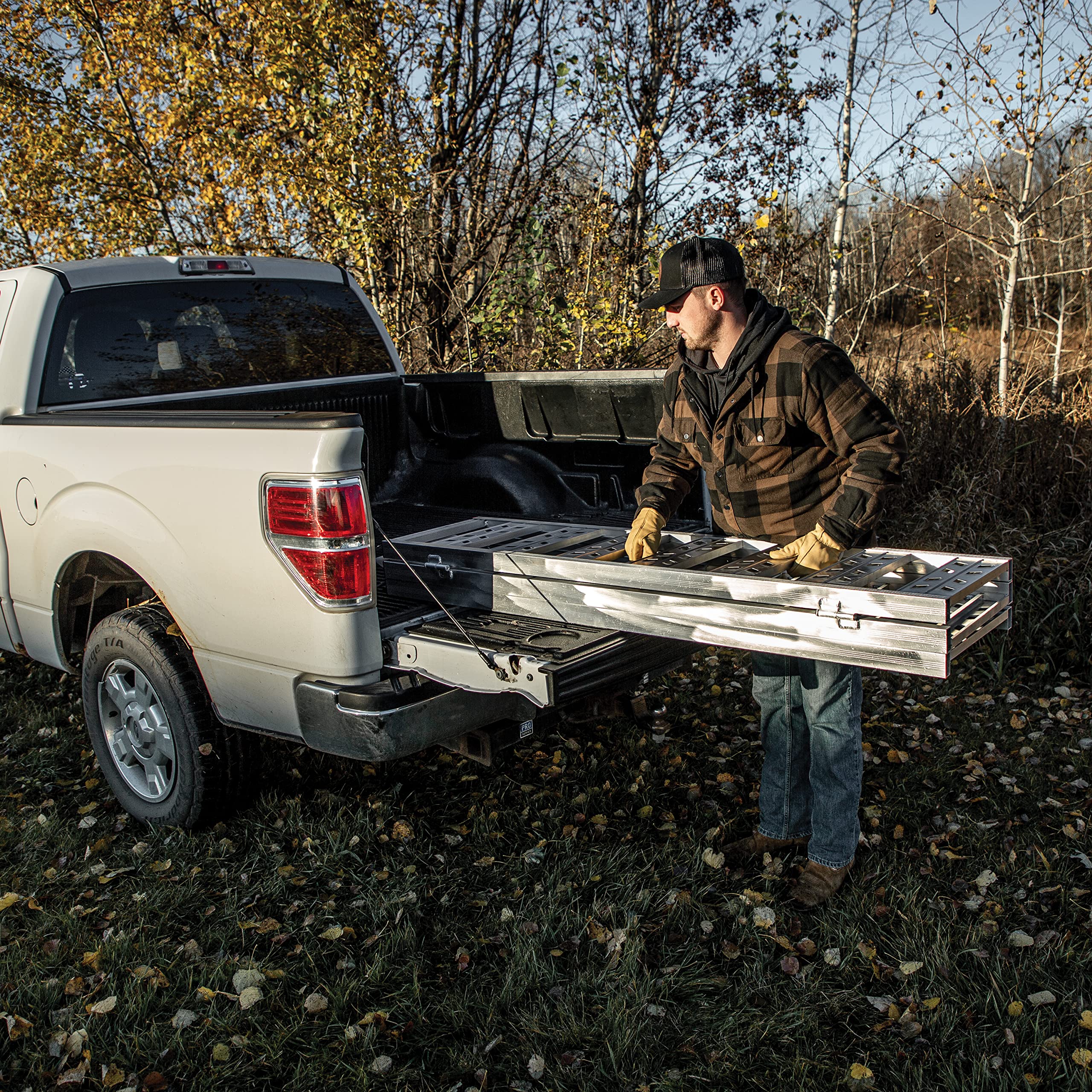 69” YUTRAX® Tri-Fold Ramp, High-Strength Extruded Aluminum, 2200 lb. Load Capacity, Spans Tailgate, Easy Loading, ATV/UTV Loading, YR300