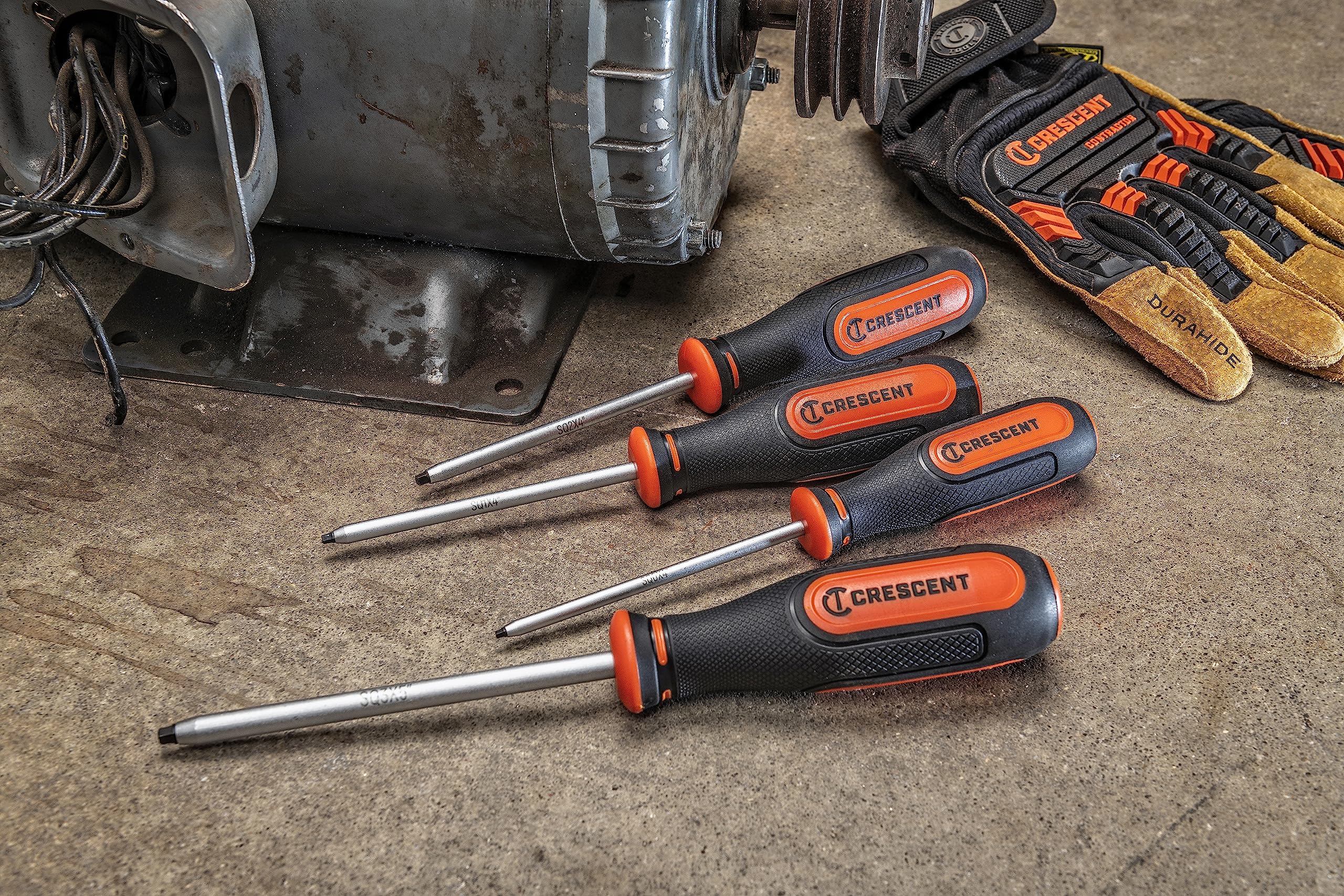 Crescent 4 Piece Square Screwdriver Set, S0x4" Square, S1x4", S2x4", and S3x5 - CSQSET4PC