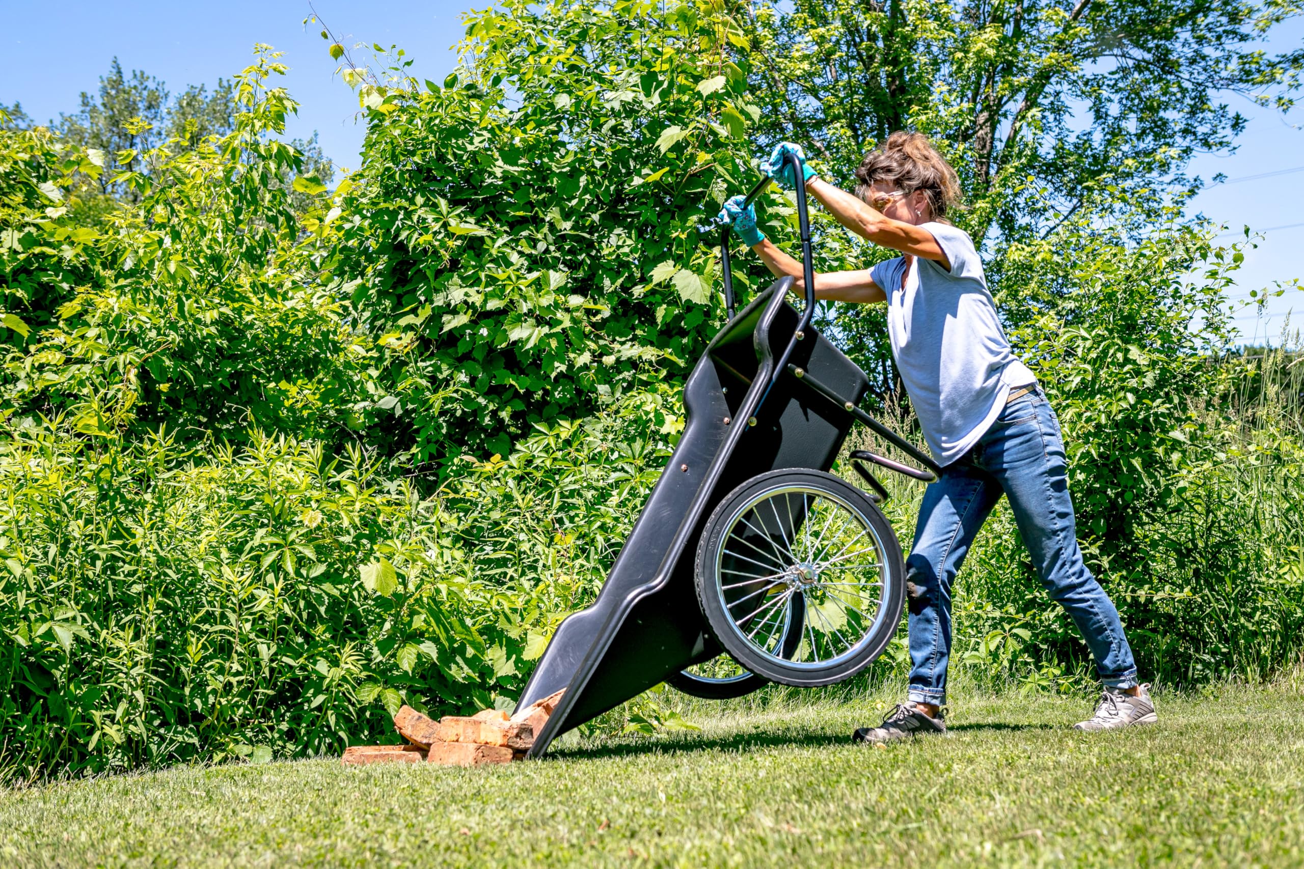 Heavy-Duty Polar Trailer Utility Cart – 10 Cu. Ft, 400 lb Capacity, Flat-Free Wheels for Ice Fishing, Firewood & Outdoor Hauling
