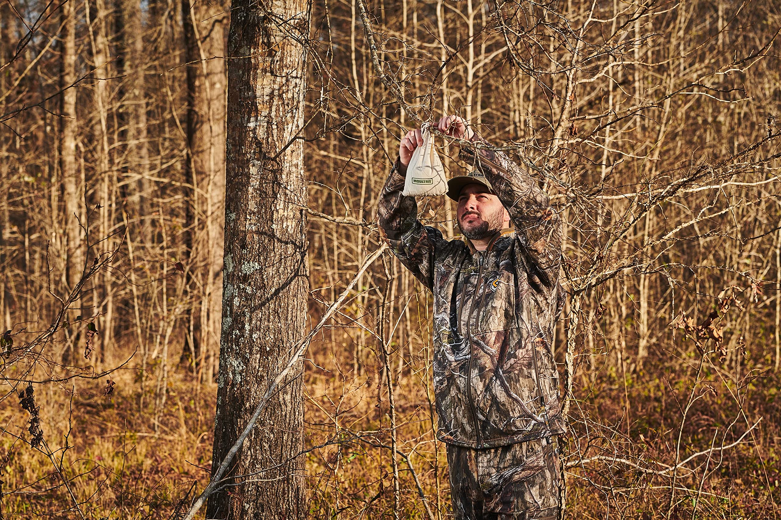 Moultrie Drip Bag Deer Magnet Attractant - Berry