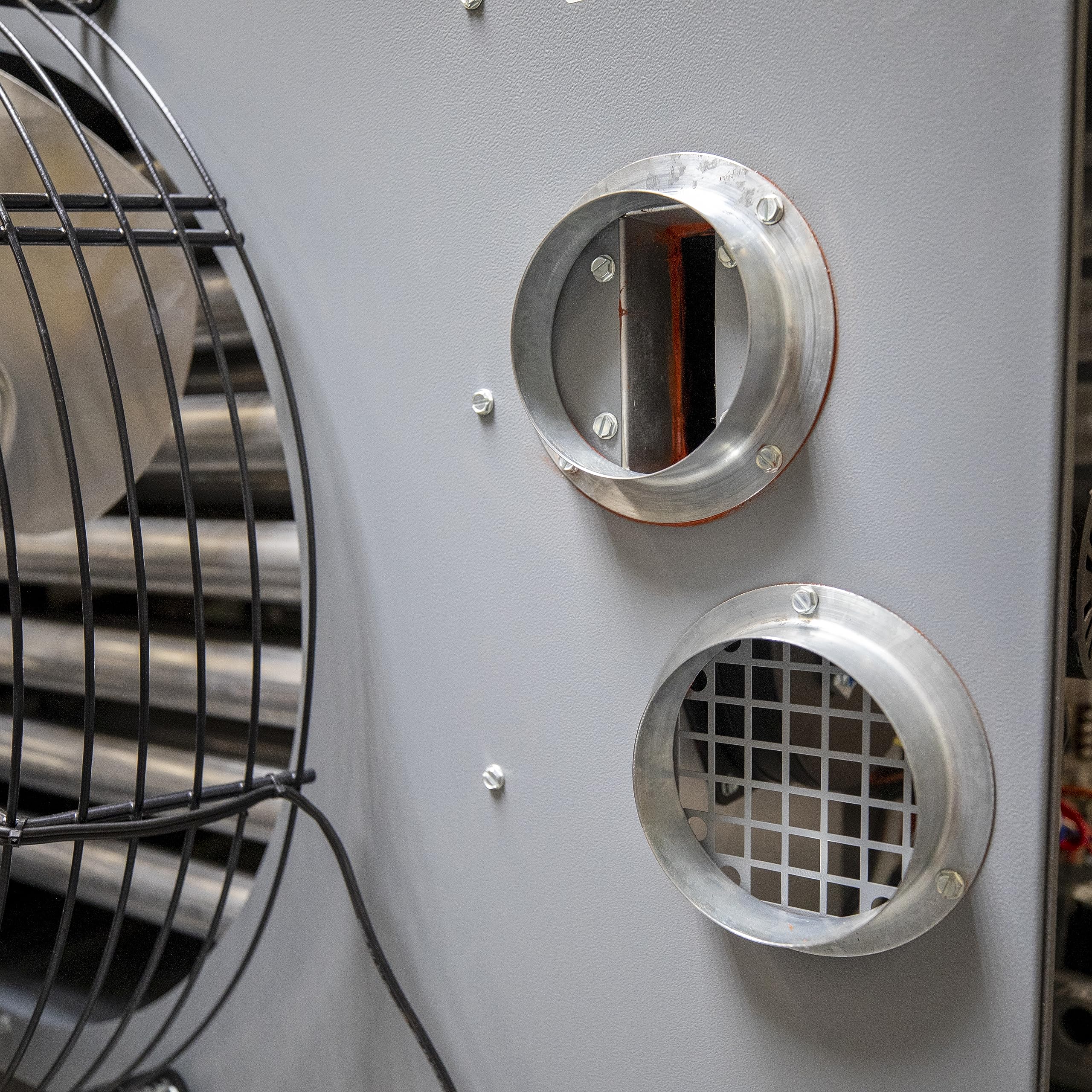 200,000 BTU Mr. Heater Big Maxx Natural Gas Standard Combustion Power Vented Unit Heater with Aluminized Steel Heat Exchanger