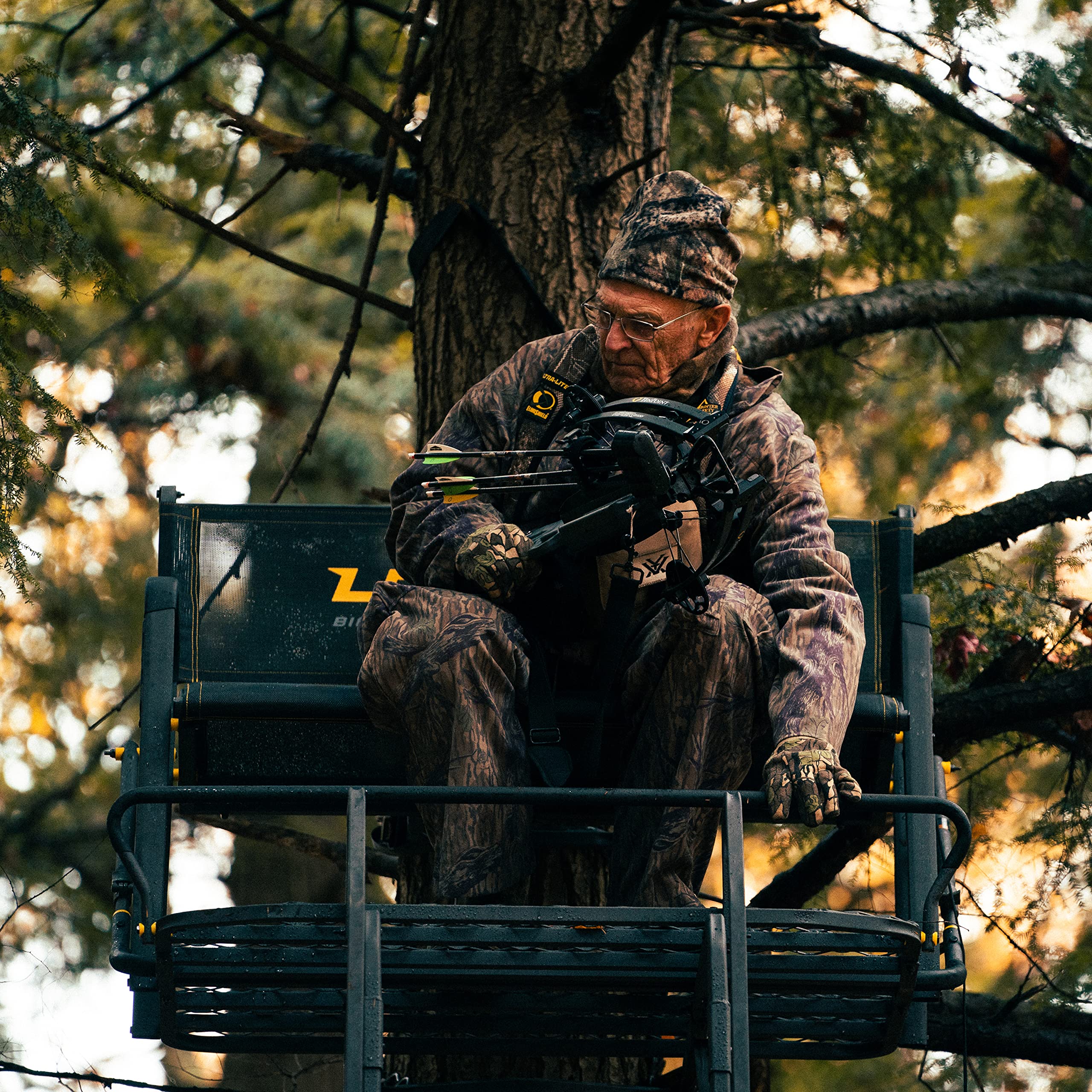 Lockdown™ 21' 2-Man Rivers Edge®, Towering 21' Height, Flip-Up TearTuff™ Mesh Bench Seat, The Ultimate Shooting Rail™, Patent-Pending Ground-Level Ratcheting Technology™, LD202