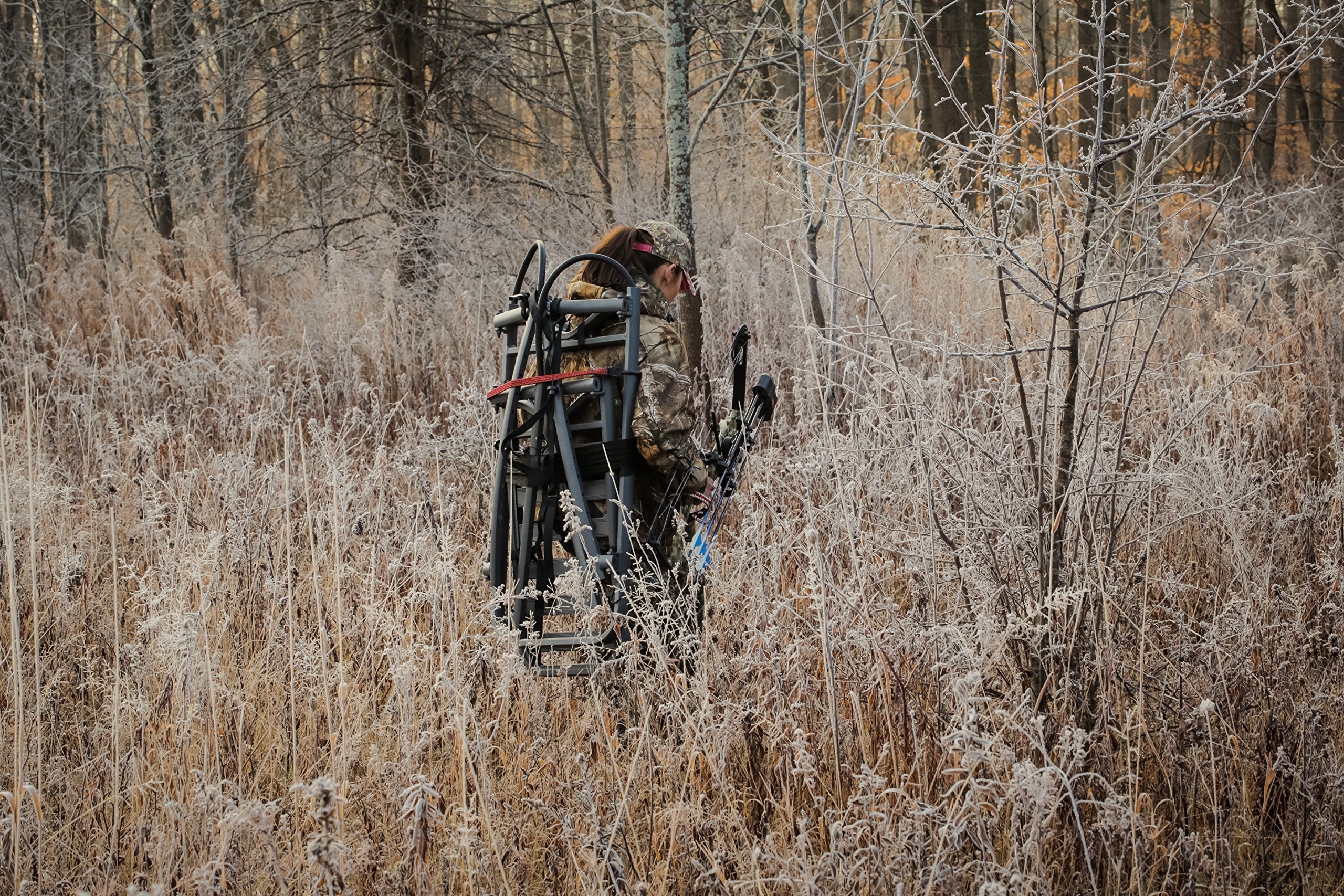 Ol'Man TREESTANDS Millennium Outdoors Multi-Vision Climbing Stand, Steel Construction with 21" Wide Net Seat, Gray, One Size (COM-04)