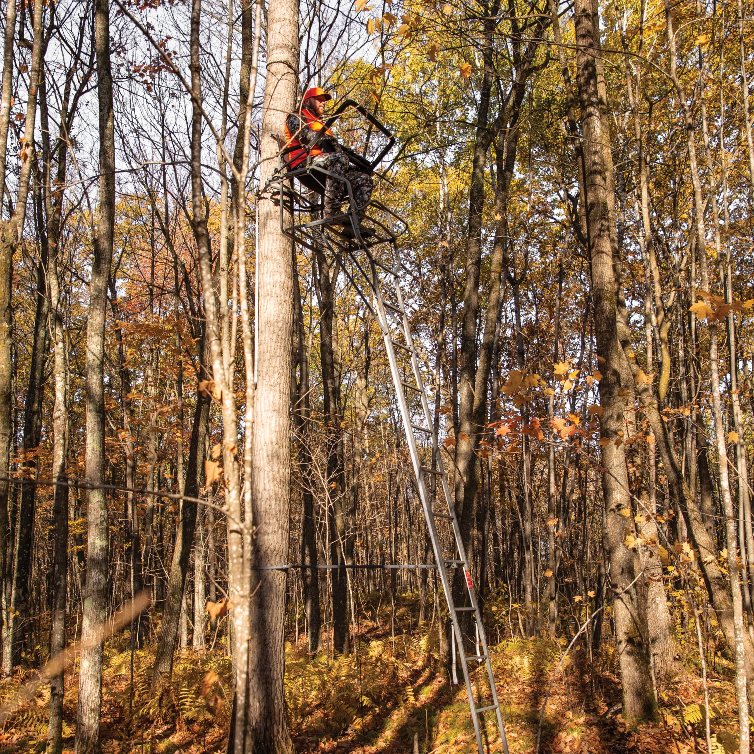 Rivers Edge Jumbo Jack 1-Man LS Ladder Stand, 19’ Height, Lockdown Strapping System, Wide Flip-Up TearTuff Mesh Seat, Jumbo Platform, Flip-Out Footrest, 2-Way Adjustable Shooting Rail, RE674