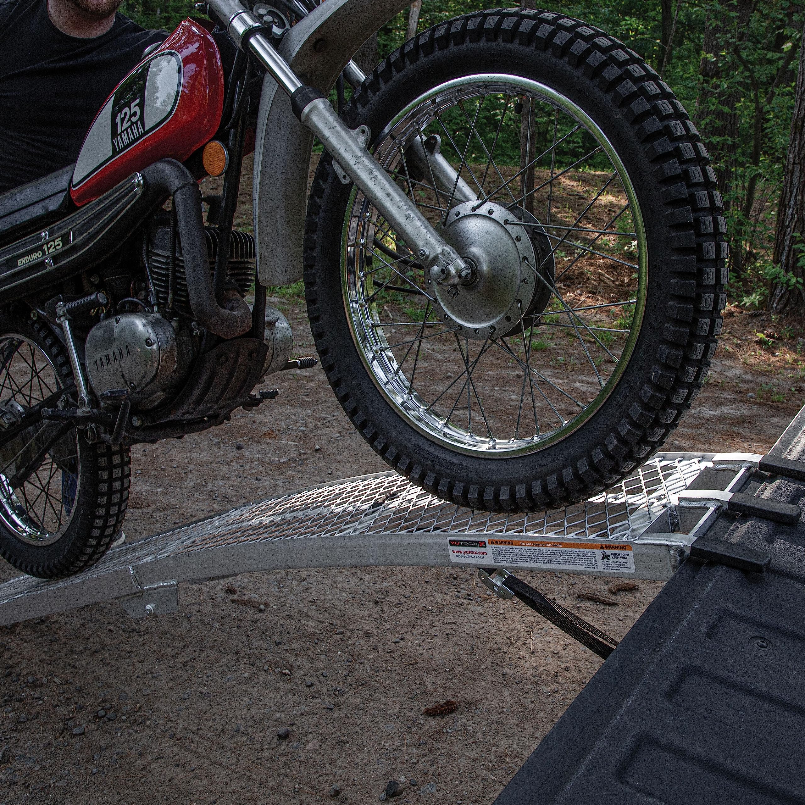 Yutrax XL Single Folding Aluminum Truck, UTV/ATV, Motorcycle Loading Arch Ramp, 750lb Capacity
