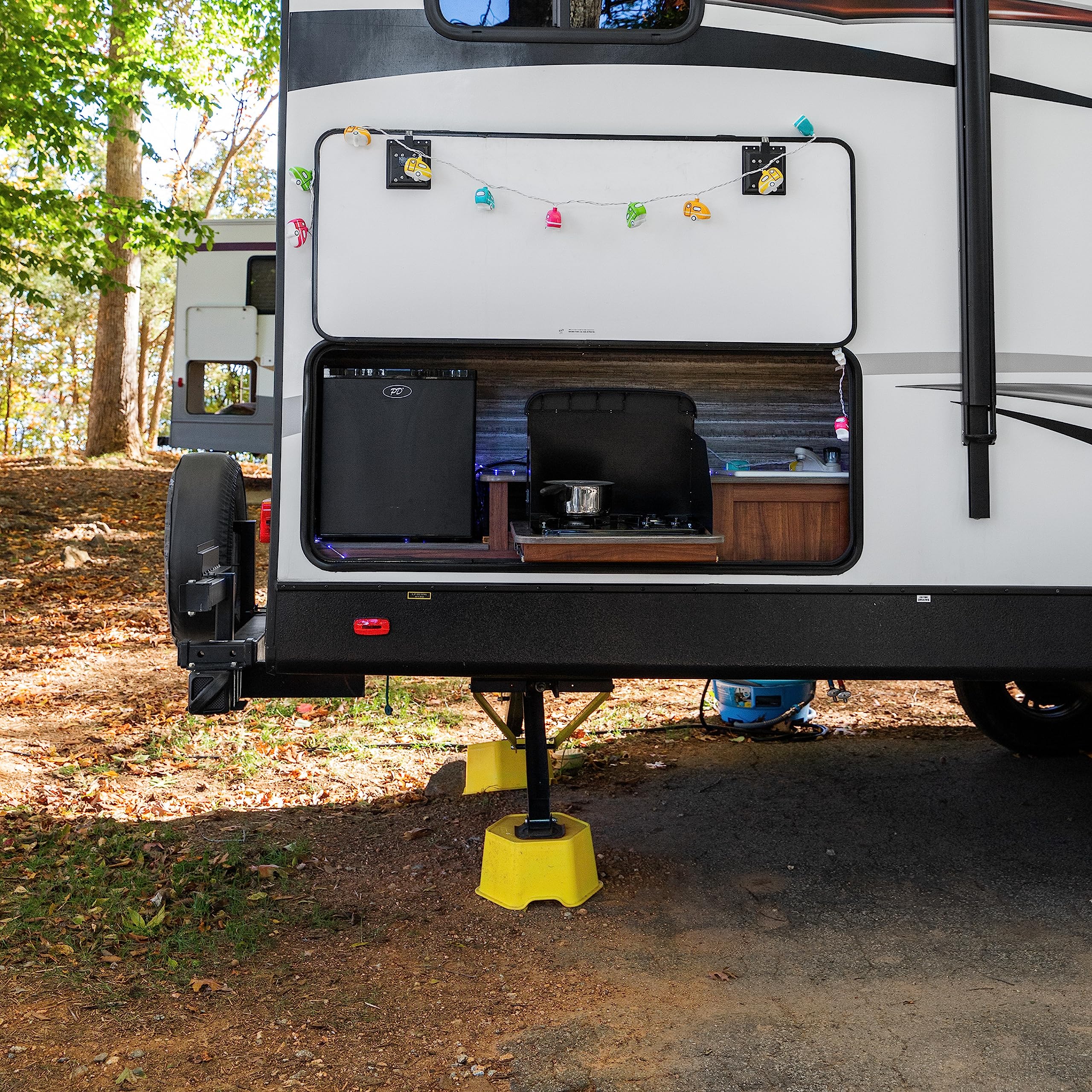 Camco RV Jack Support Stabilizer - Features 7” of Lift & Extra Stability for Camper Jacks - Rated for 6,000 lbs & Works w/ 10” Round Jack Pads - Nested Design for RV Storage and Organization (44421)