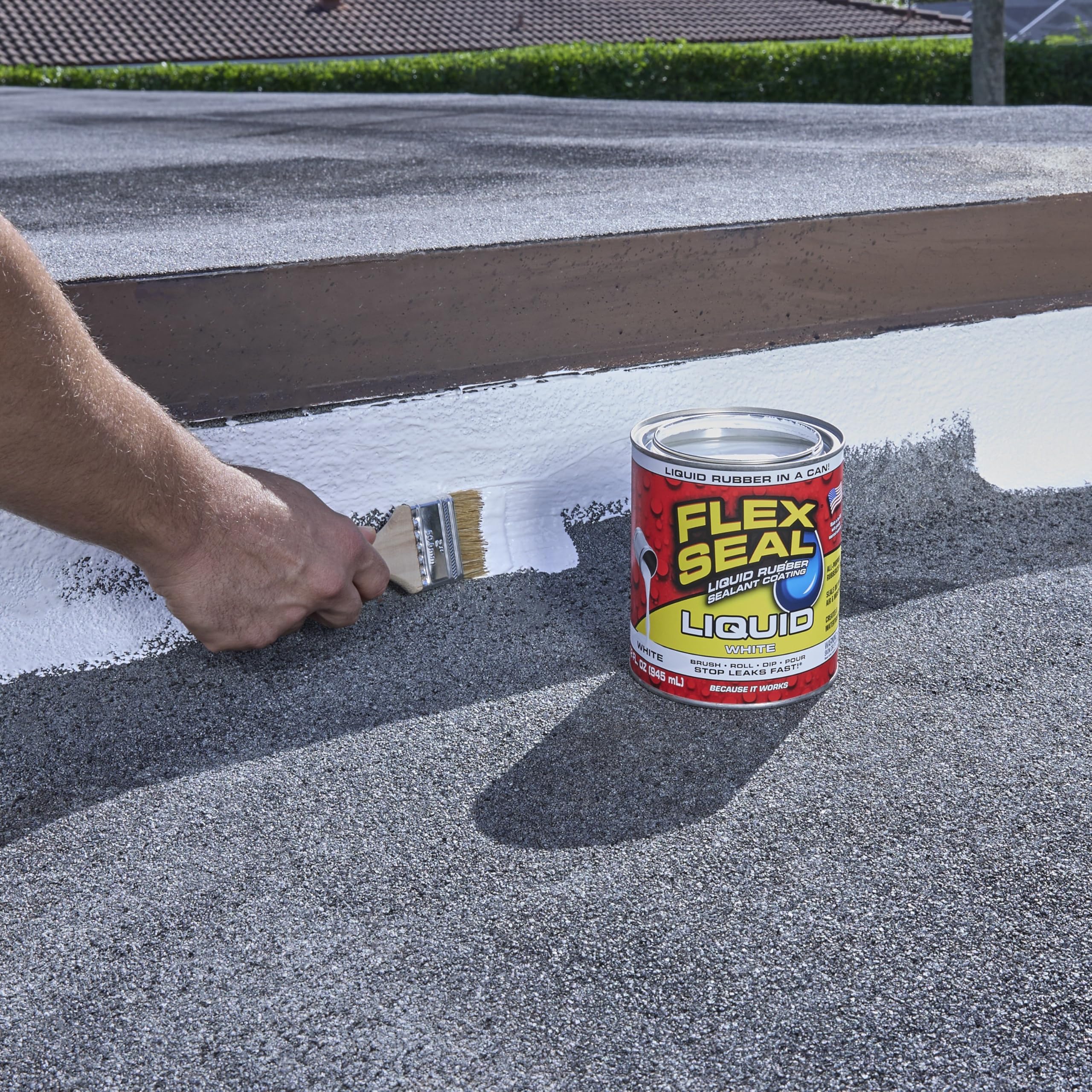 Flex Seal Liquid, Waterproof Rubber Coating Sealant, Flexible, Breathable, and UV Resistant, Roof Repair, Basements, RV, Campers, Trailers, Marine, EPDM, Masonry, White, 32 oz