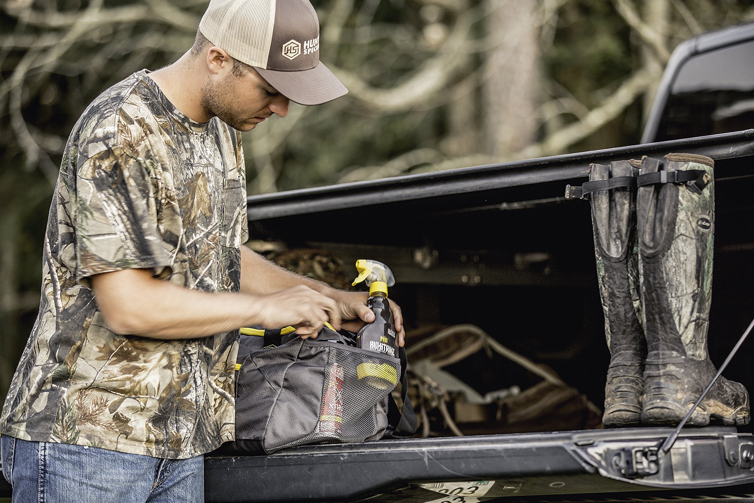 Scent-Safe Hunters Specialties 45L Duffel Bag with Zipper Pockets - Hunting Scent Proof Bag for Hunting Accessories & Equipment, 22" x 12" x 10"
